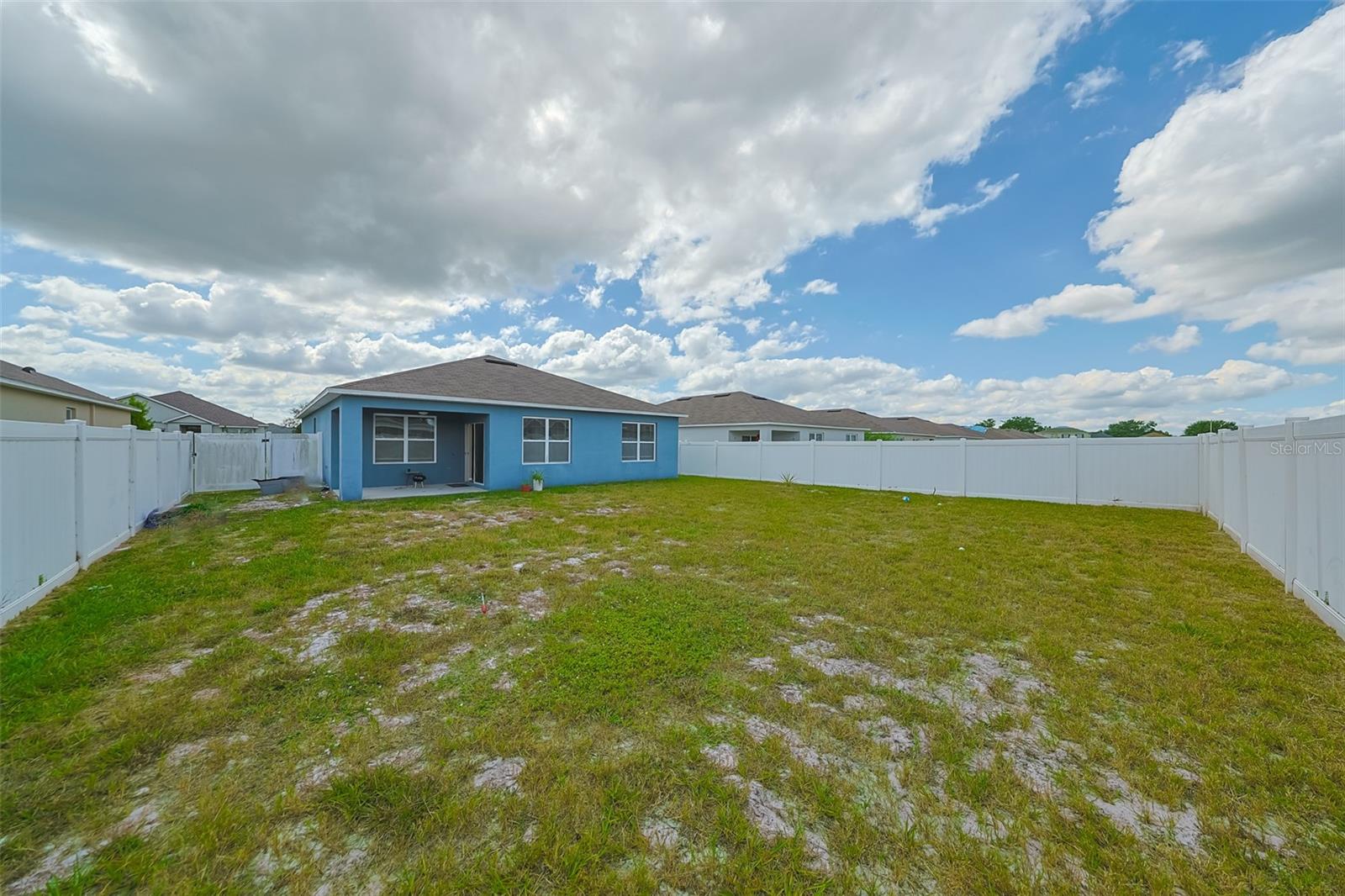 Image 32 of 42 For 1332 Coventry Court