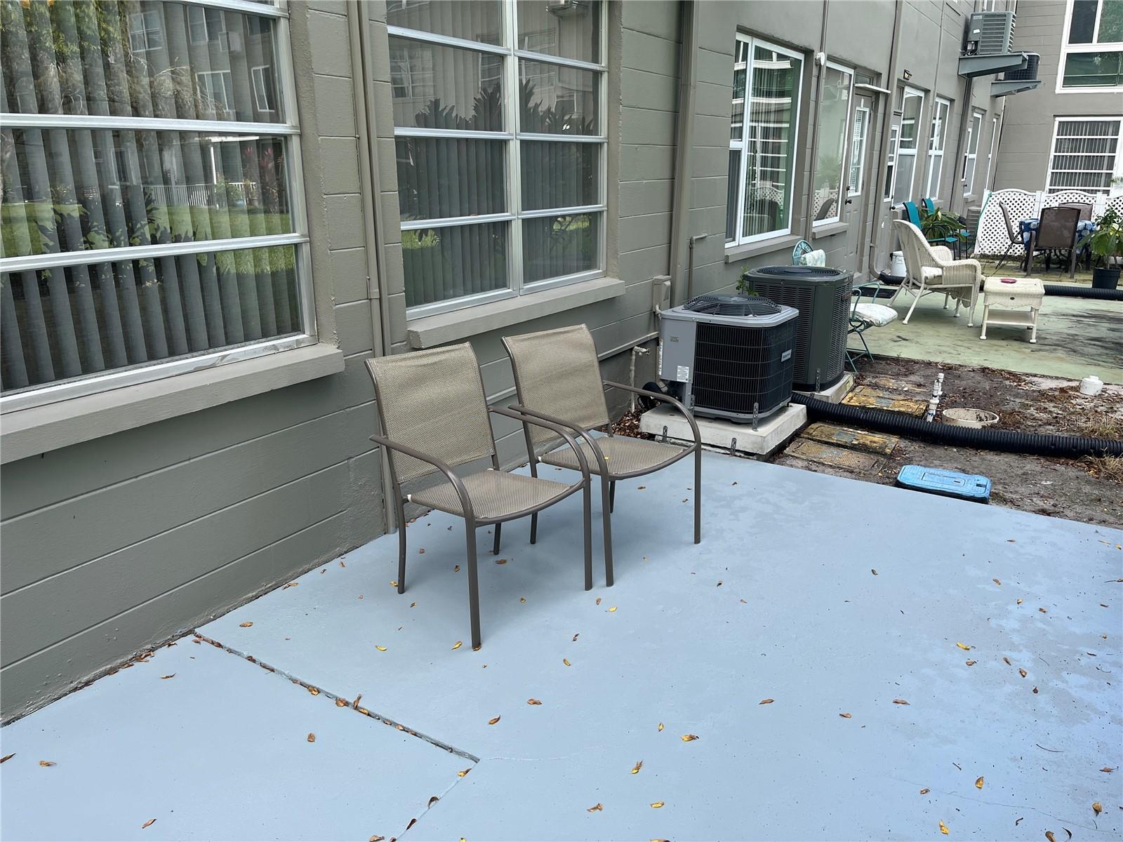 Image 17 of 41 For 2462 Brazilia Drive 22