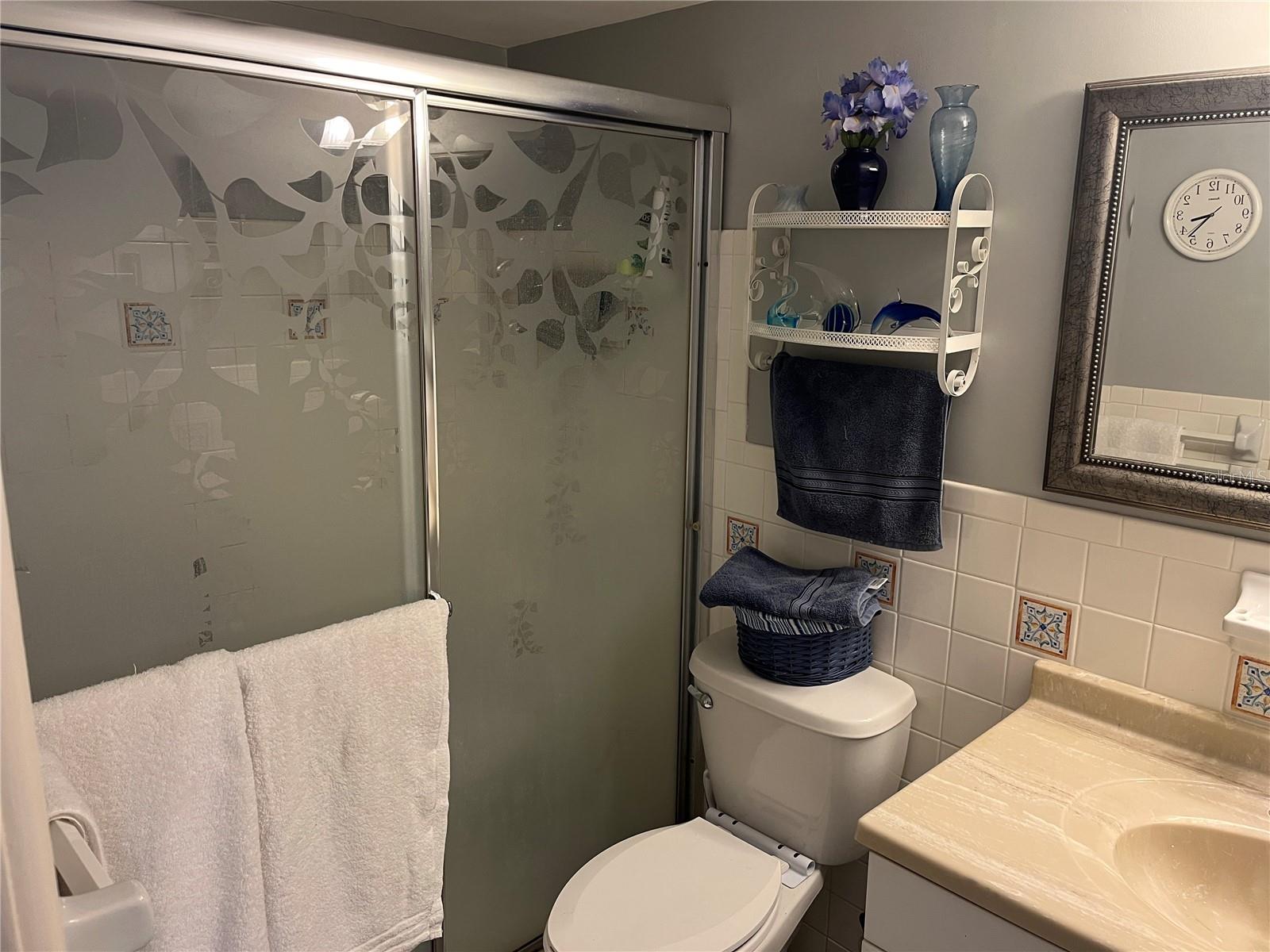 Image 9 of 41 For 2462 Brazilia Drive 22