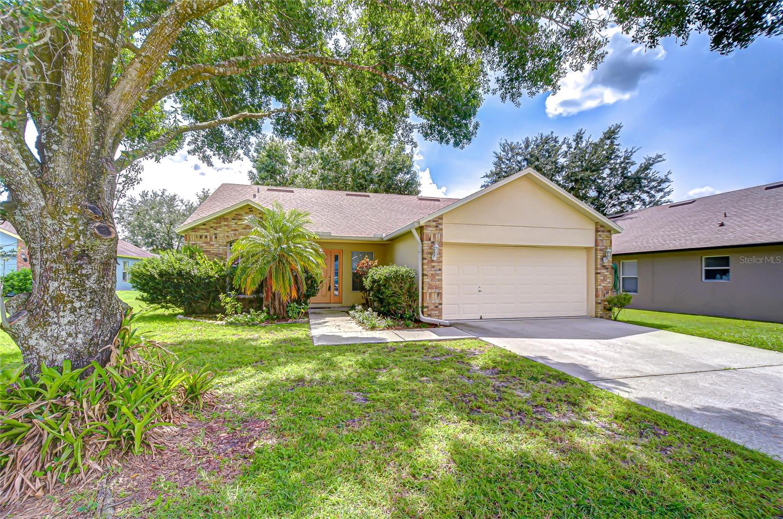 Details for 107 Citrus Landing Drive, PLANT CITY, FL 33563