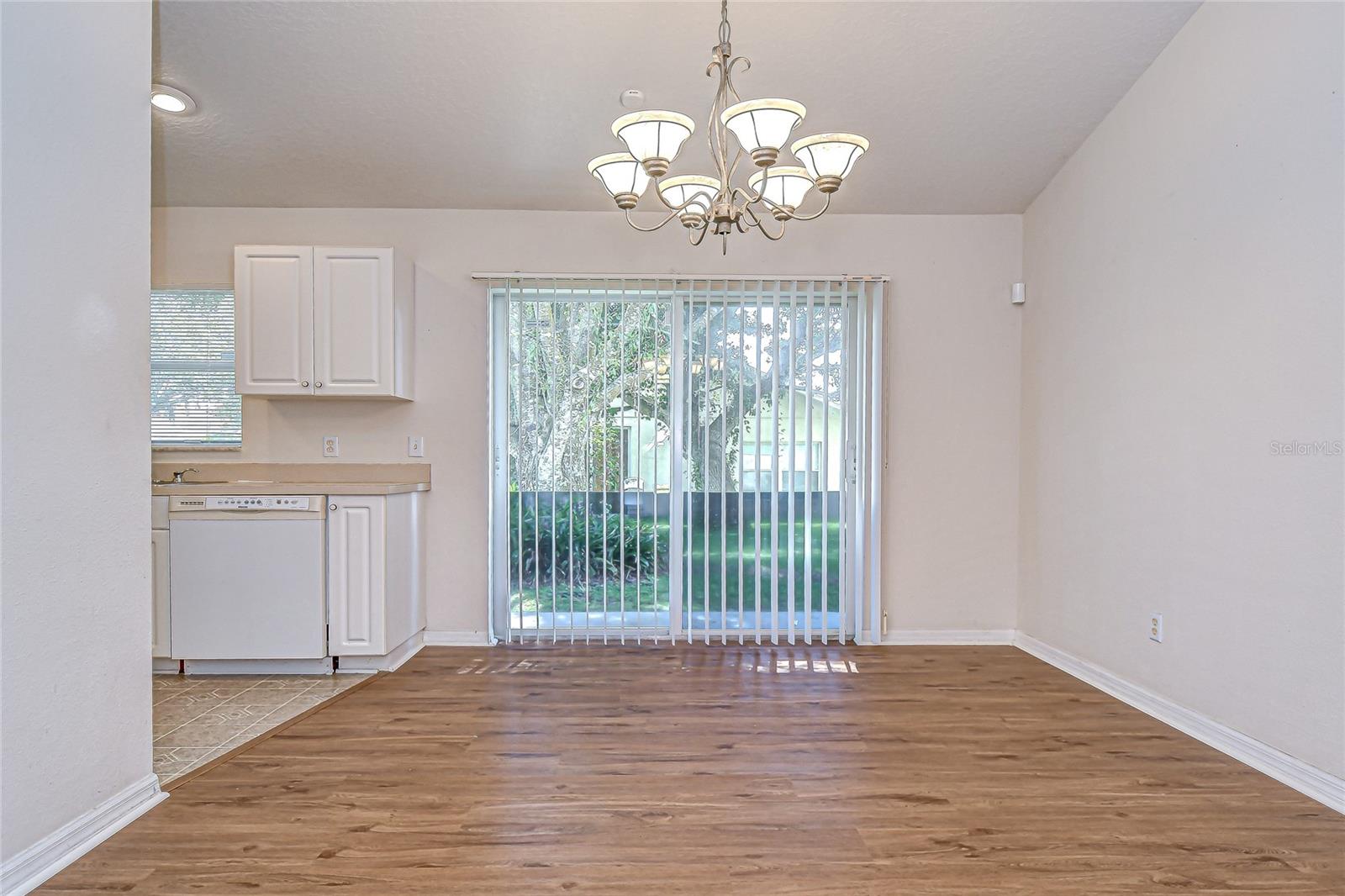 Image 6 of 25 For 107 Citrus Landing Drive