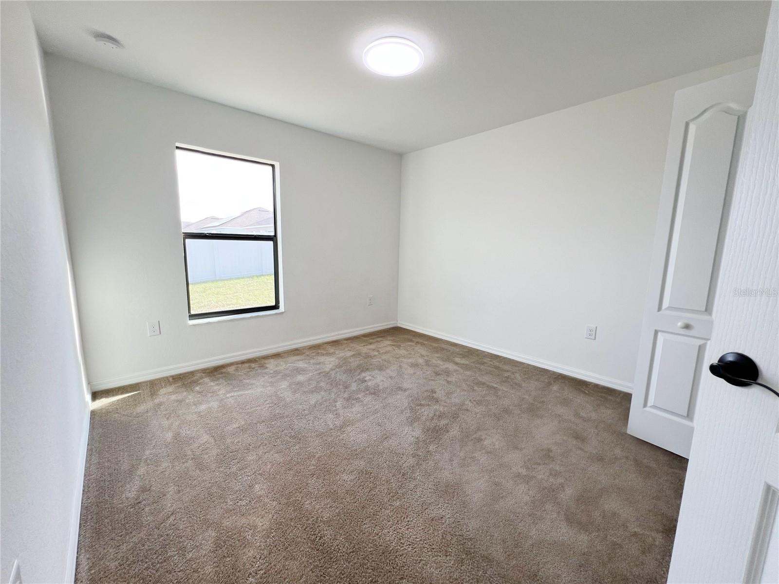 Image 18 of 28 For 540 Central Ridge Lane