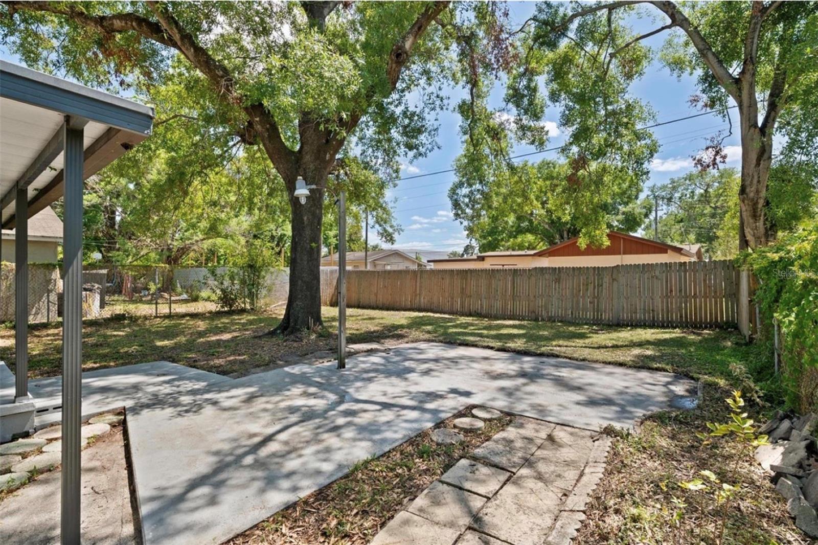 Image 18 of 19 For 2821 Marconi Street