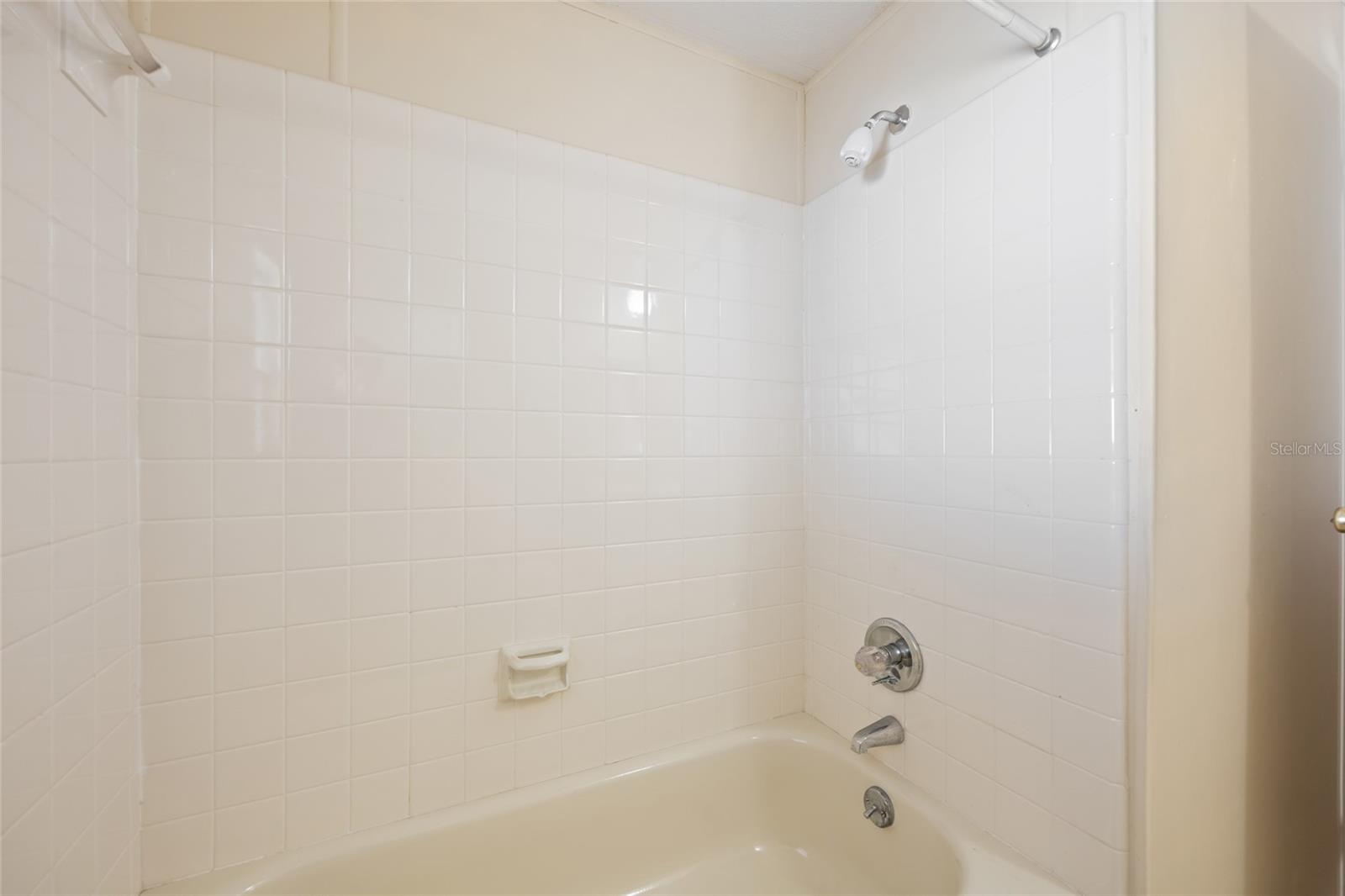 Image 30 of 45 For 2127 Wailua Drive