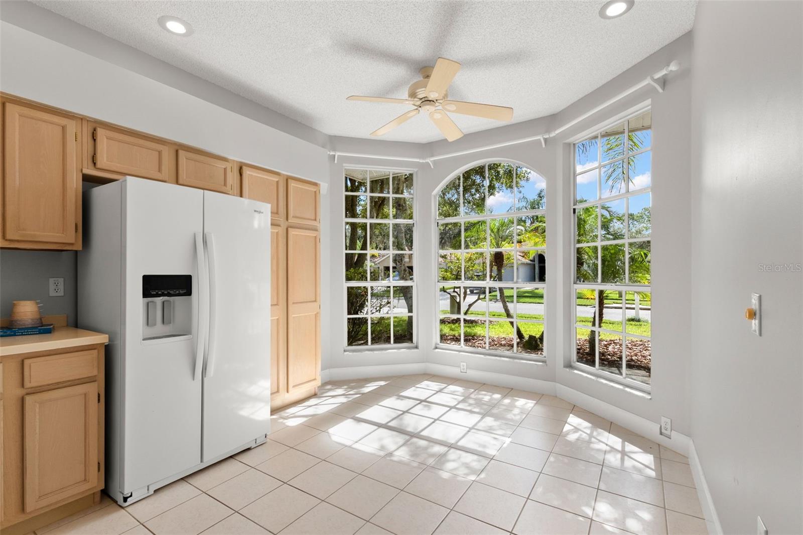 Image 16 of 60 For 604 Kingsmill Court