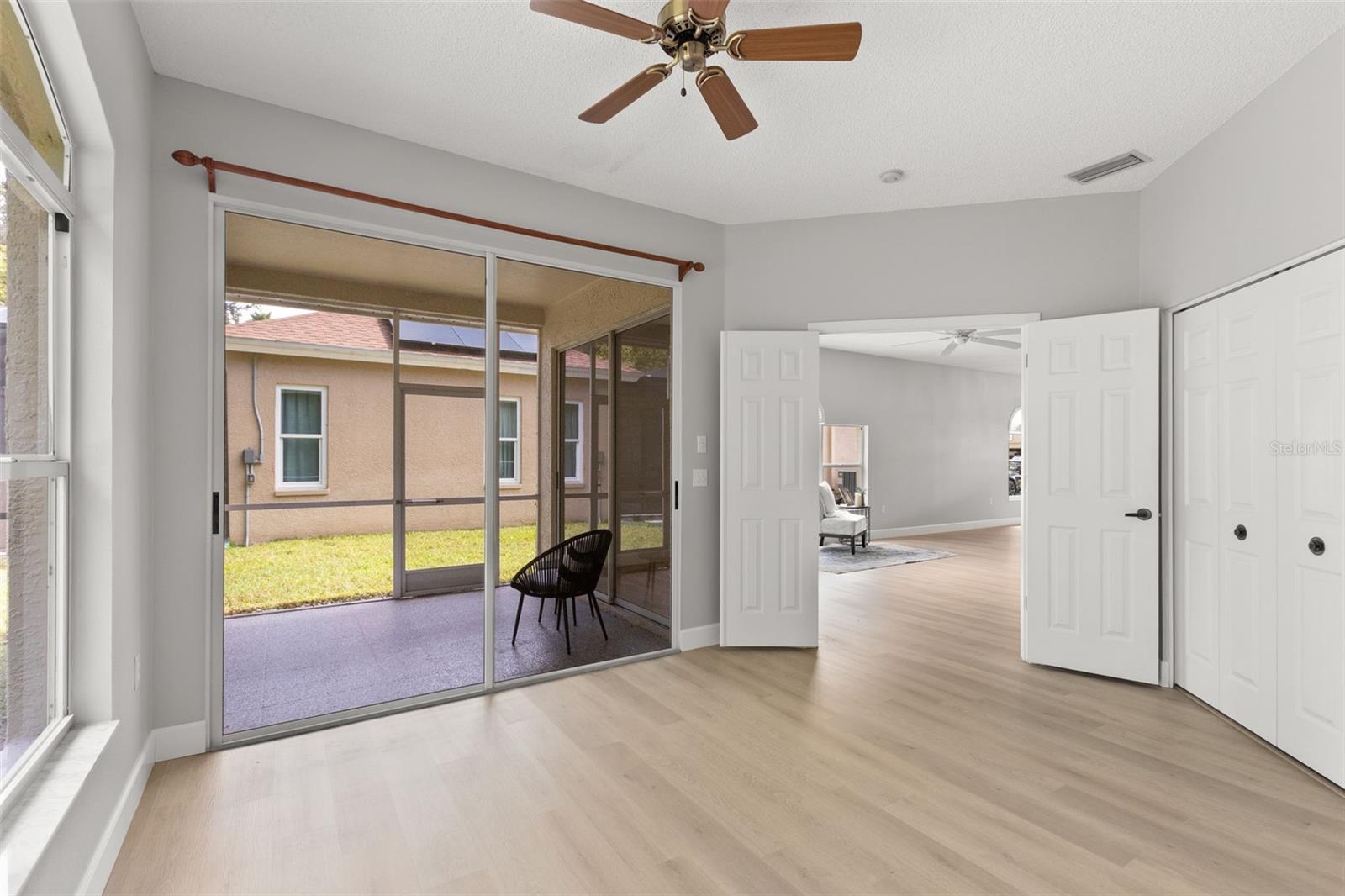 Image 30 of 60 For 604 Kingsmill Court