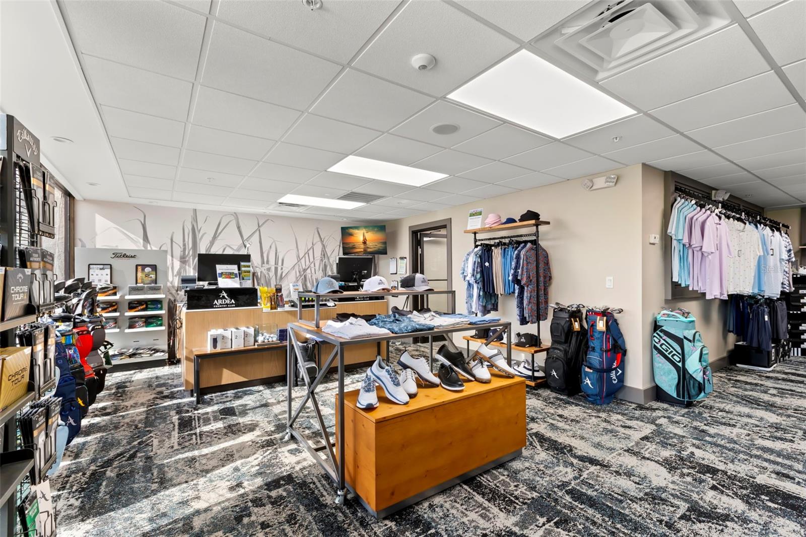 Image 62 of 72 For 604 Kingsmill Court