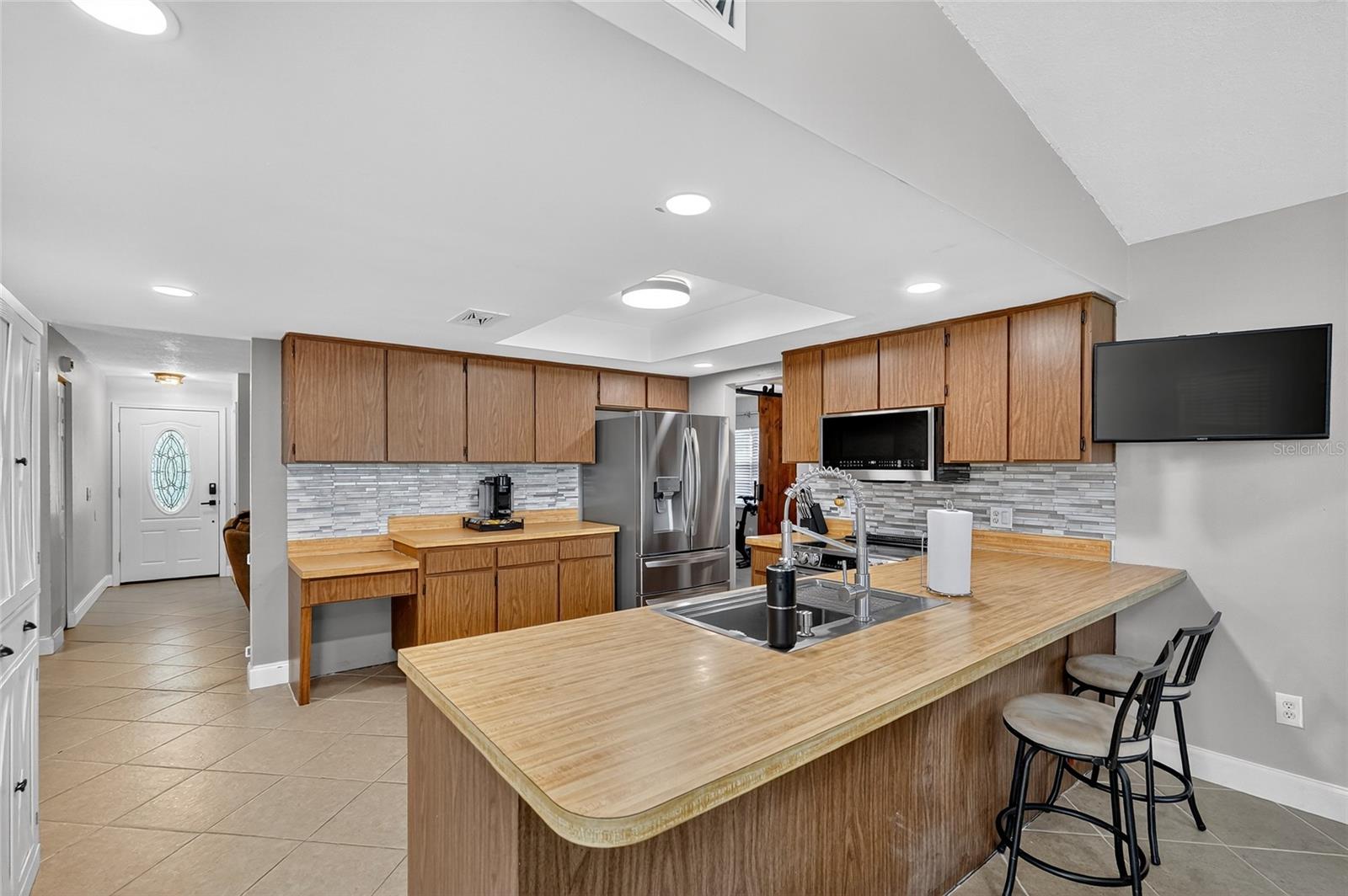 Image 7 of 37 For 14112 Eastland Lane