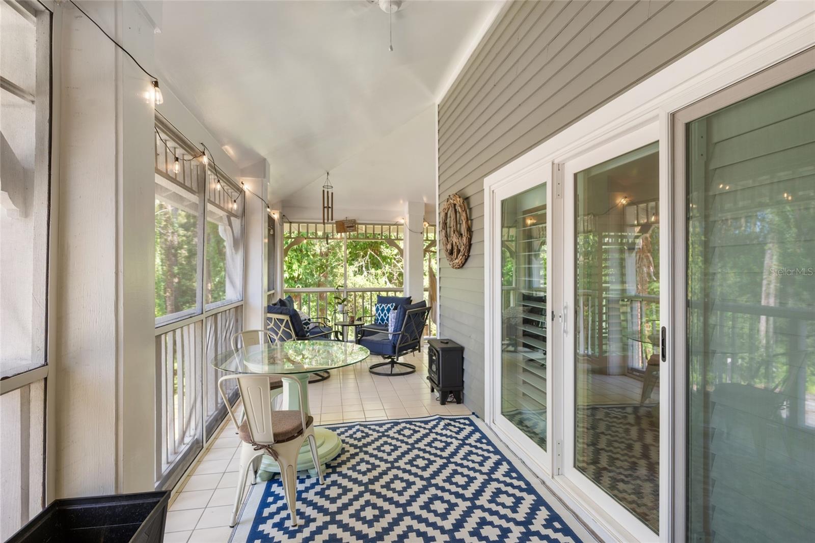 Image 17 of 47 For 2511 Dolly Bay Drive 206