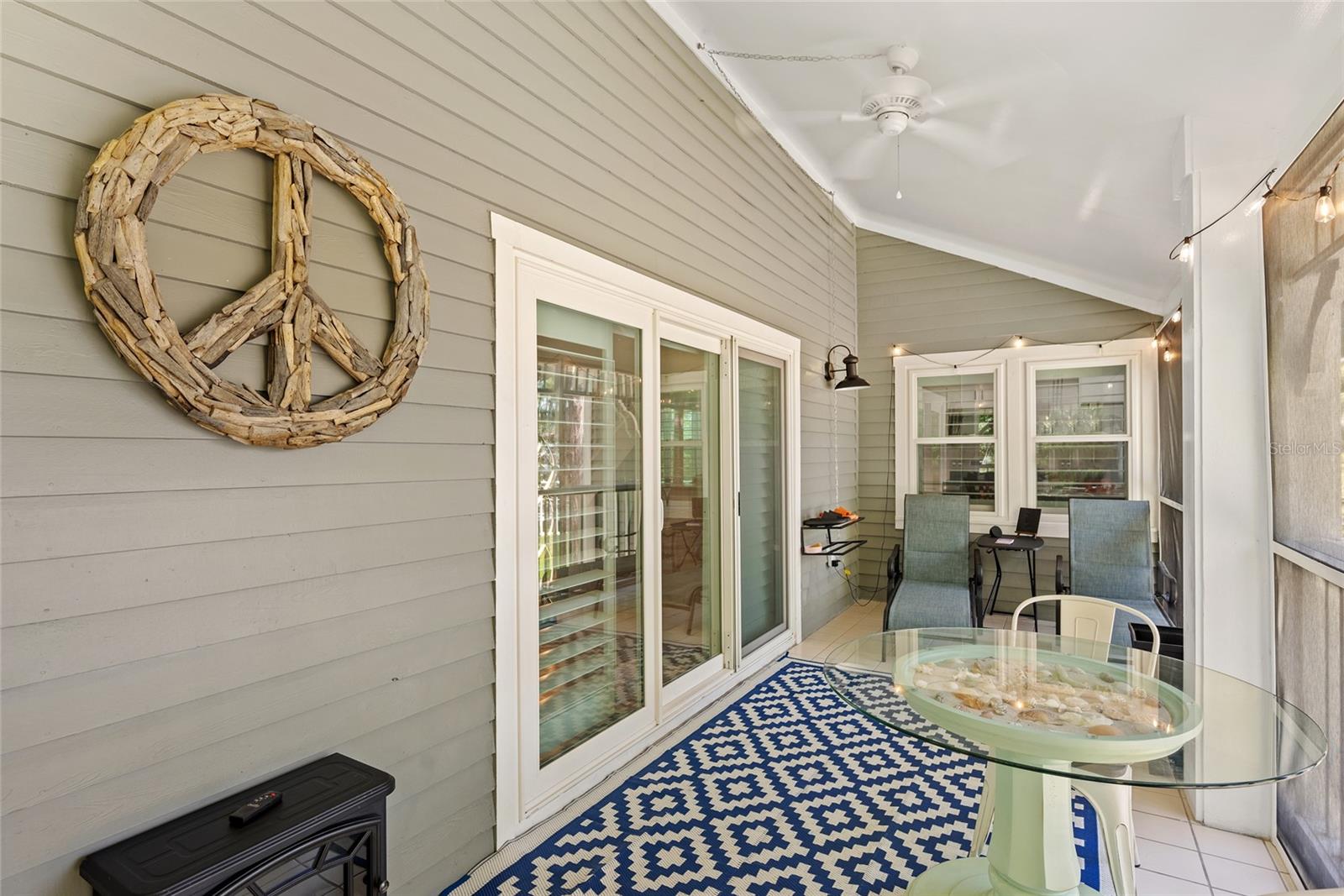 Image 18 of 47 For 2511 Dolly Bay Drive 206