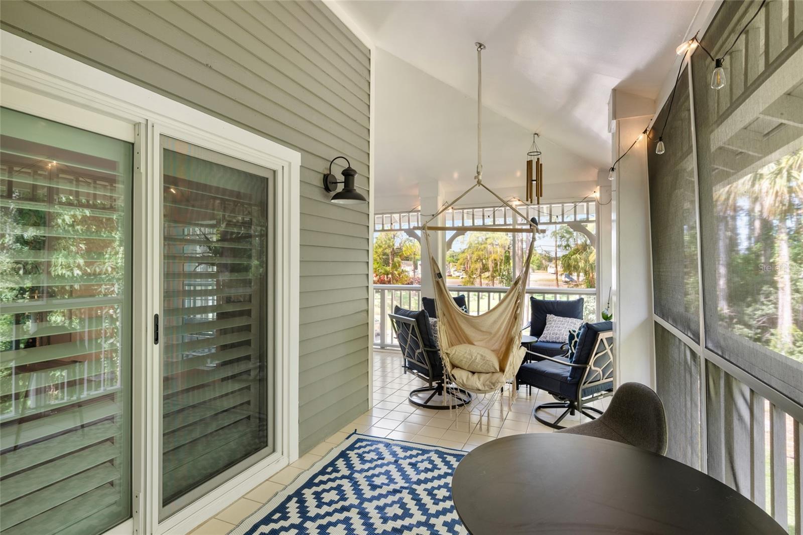 Image 21 of 47 For 2511 Dolly Bay Drive 206