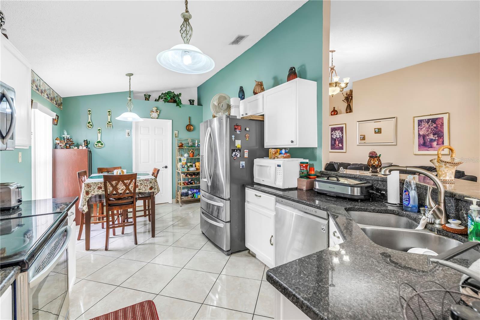 Image 12 of 35 For 31704 Loch Aline Drive