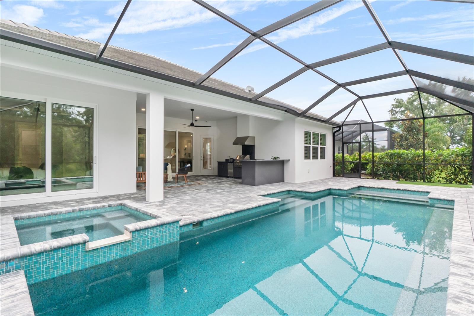 Image 3 of 90 For 962 Seascape Place
