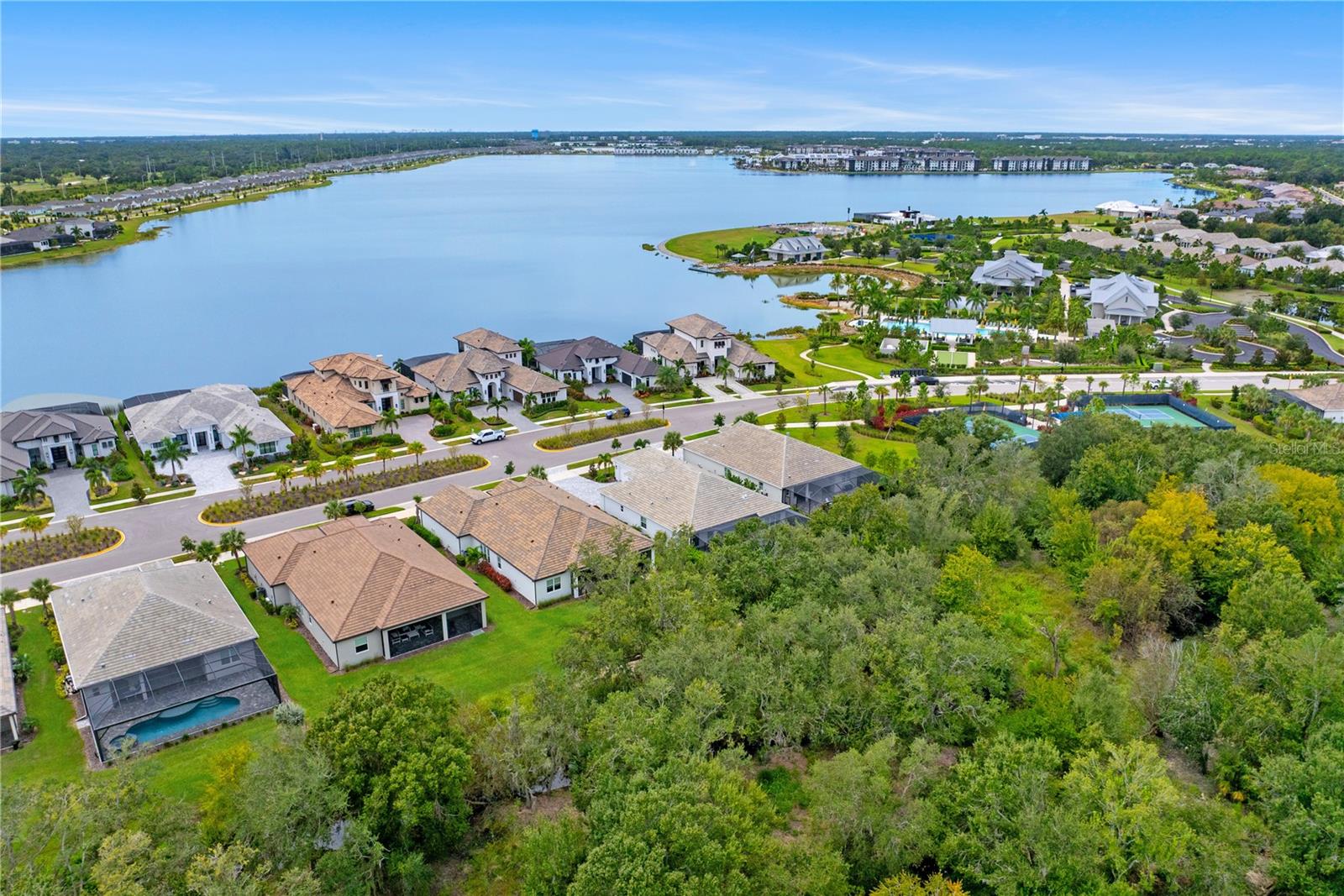 Image 65 of 90 For 962 Seascape Place