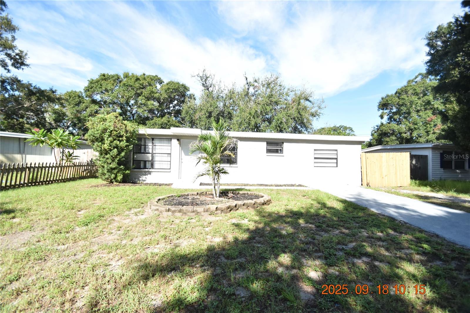 Details for 9432 84th Street, SEMINOLE, FL 33777