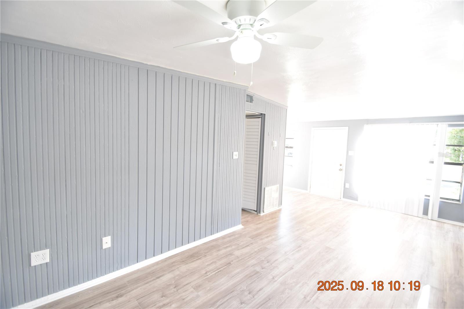 Image 10 of 30 For 9432 84th Street