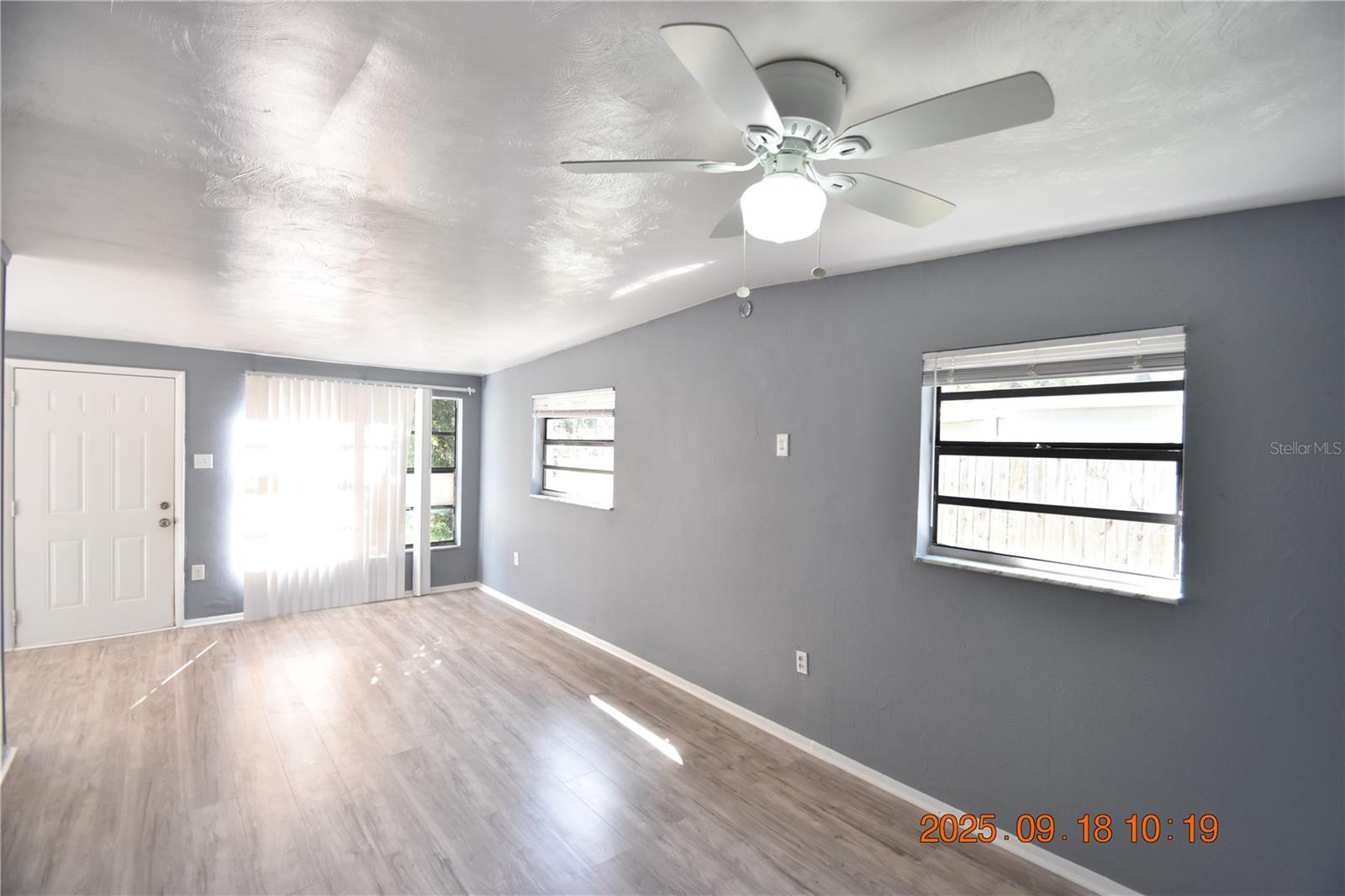 Image 11 of 30 For 9432 84th Street