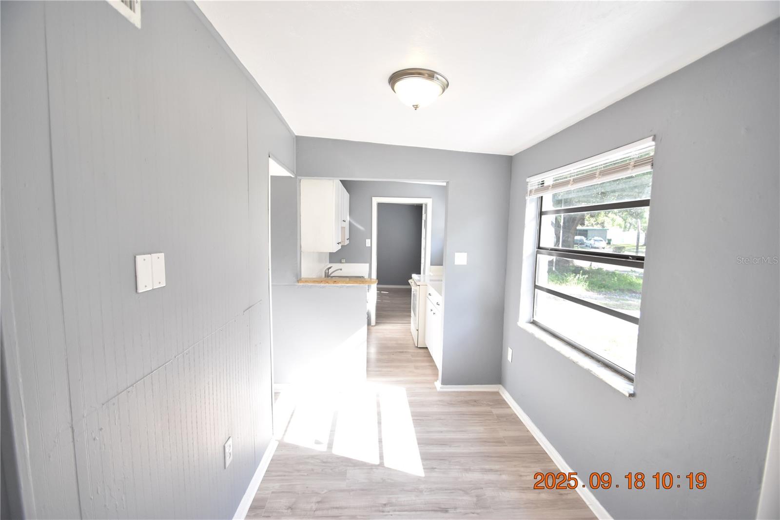 Image 12 of 30 For 9432 84th Street
