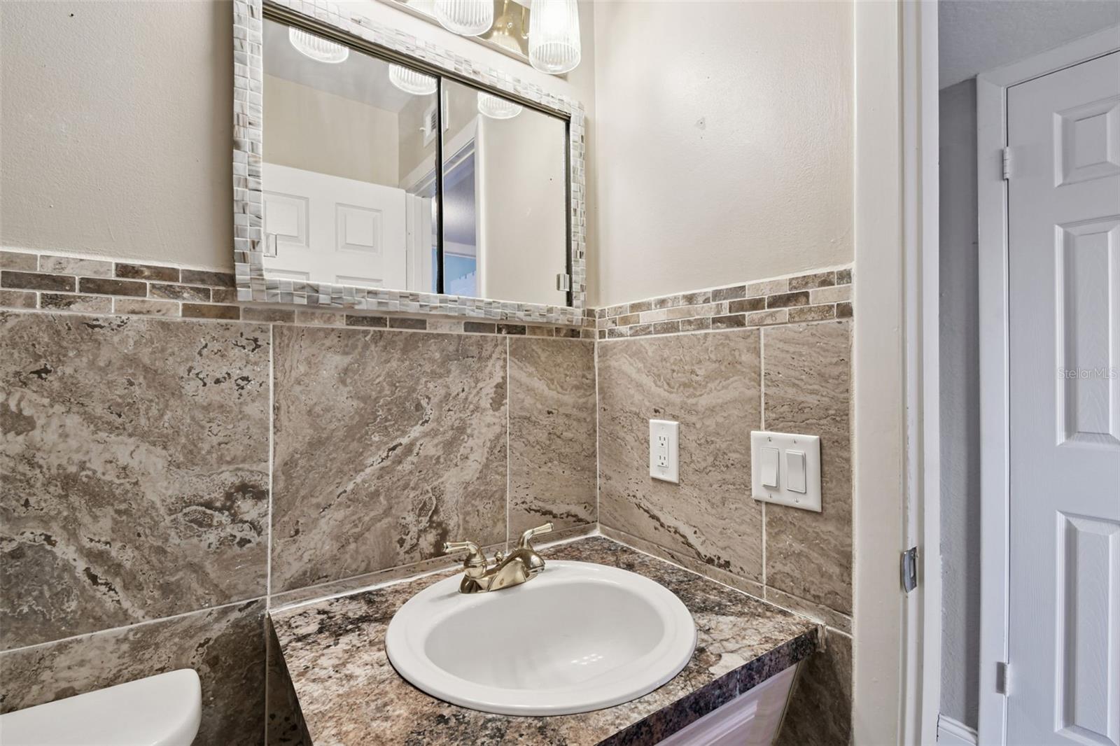 Image 23 of 58 For 2292 Costa Rican Drive 30