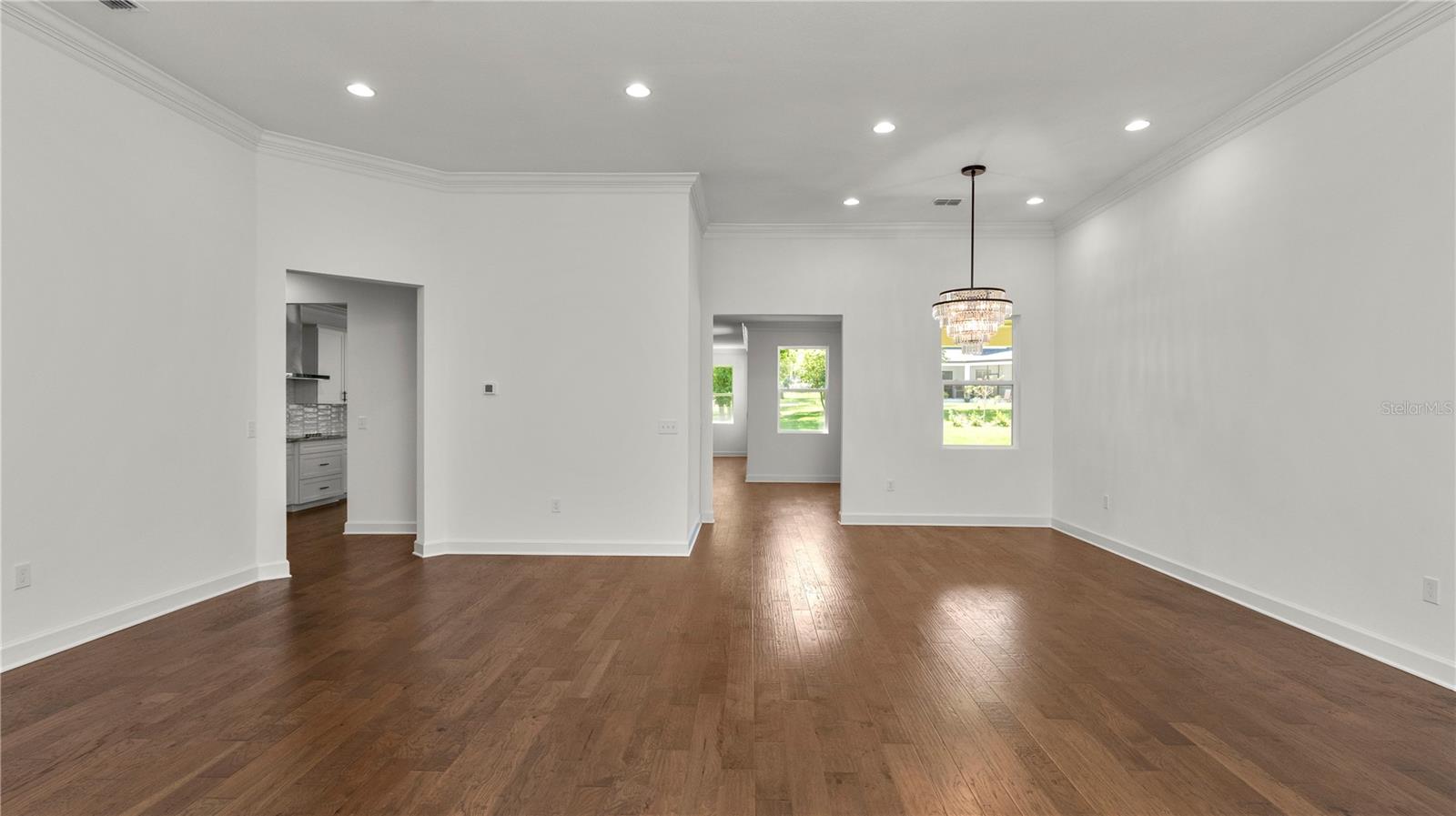 Image 11 of 67 For 2561 Rogers Road
