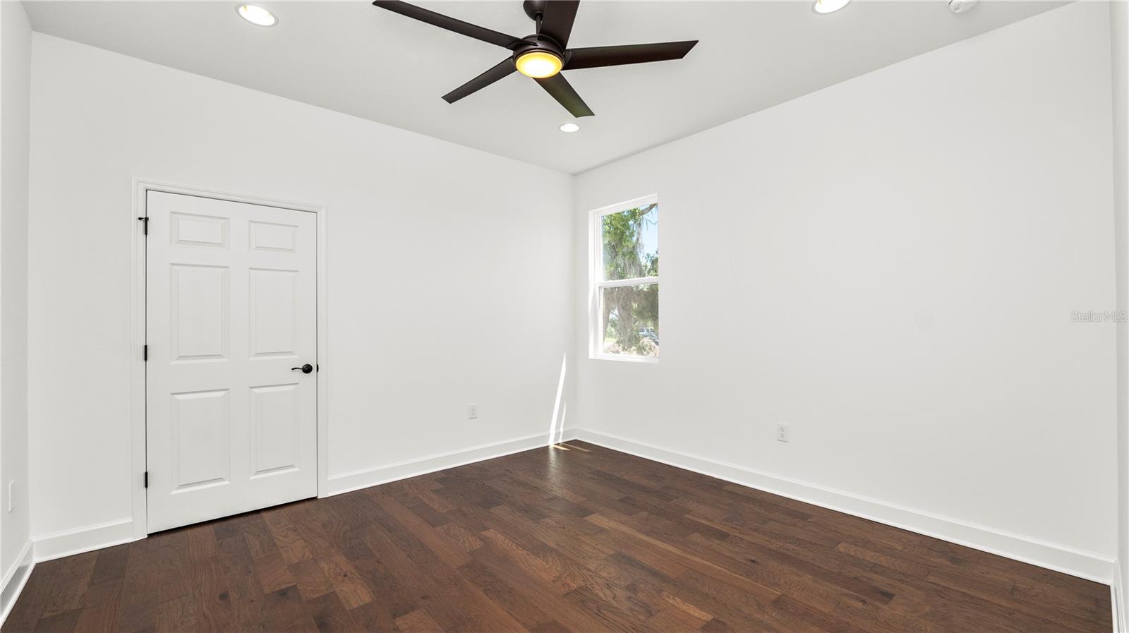 Image 30 of 67 For 2561 Rogers Road