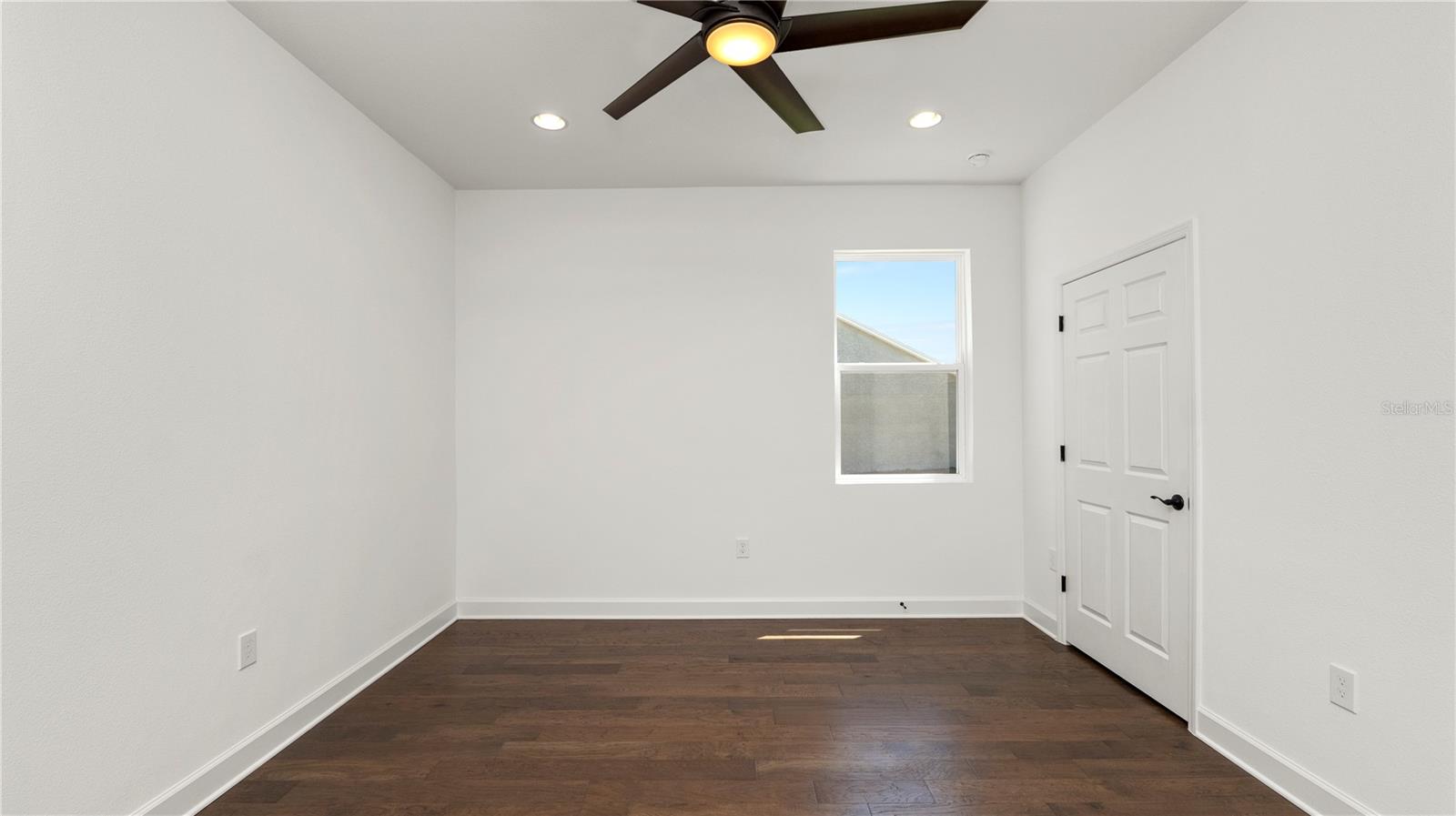 Image 33 of 67 For 2561 Rogers Road