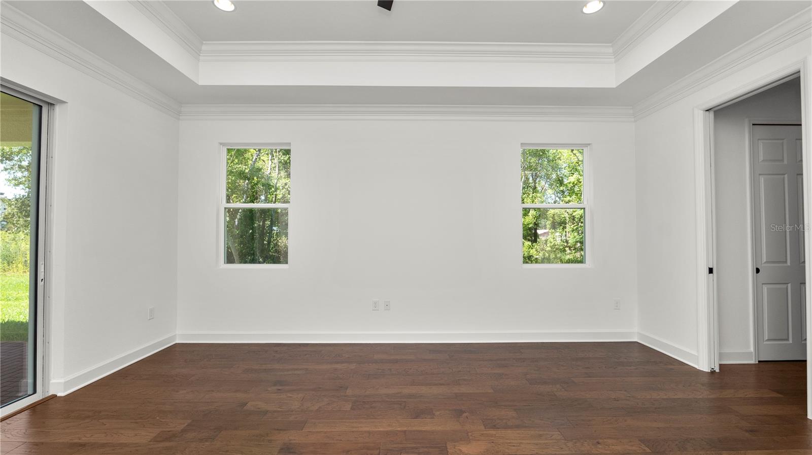 Image 40 of 67 For 2561 Rogers Road