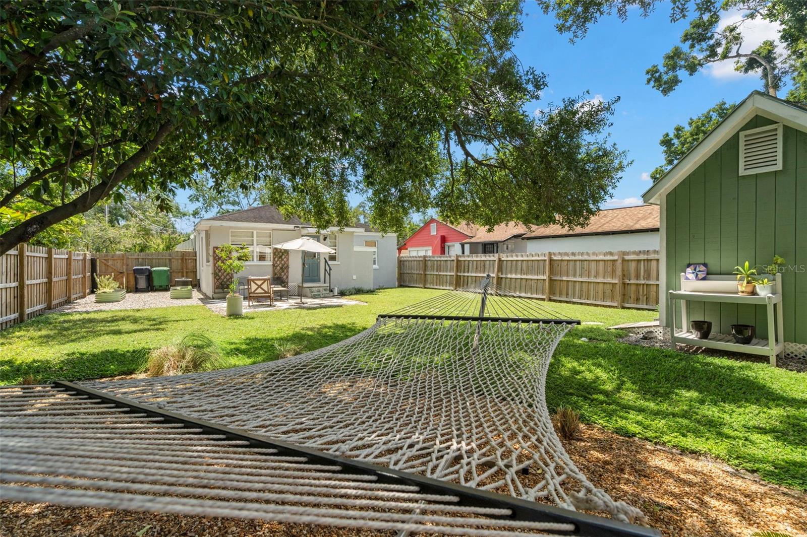 Listing photo id 22 for 205 Alva Street