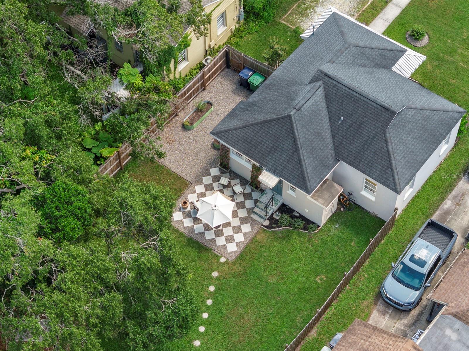 Listing photo id 28 for 205 Alva Street