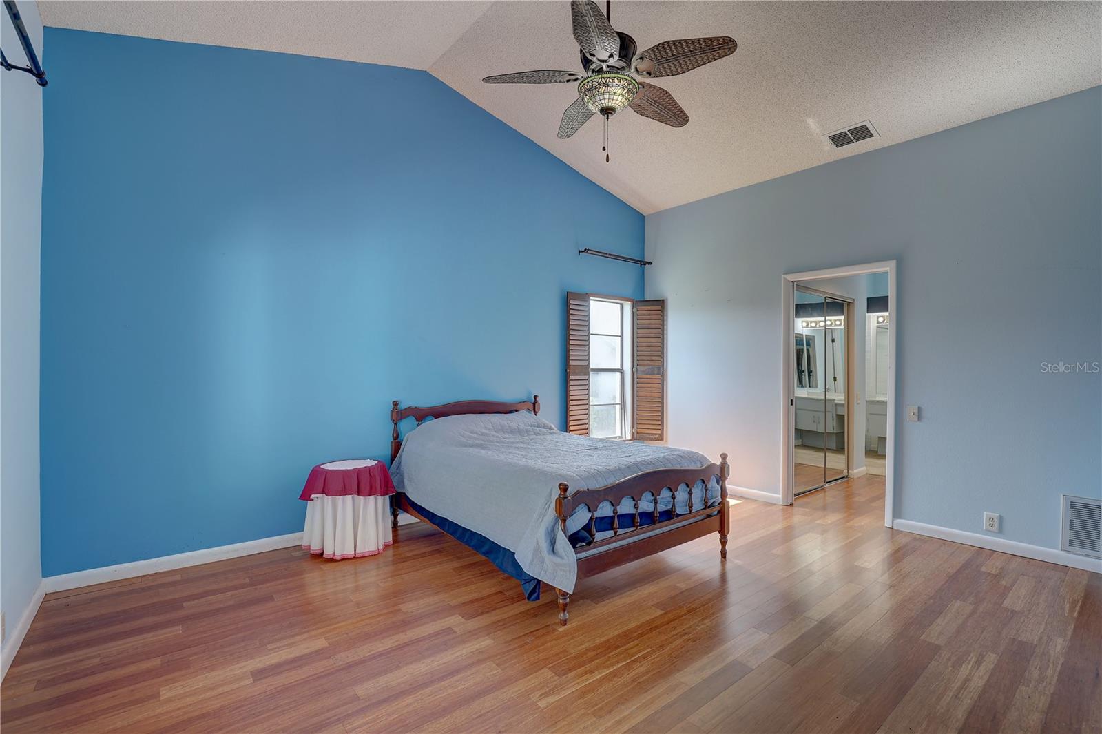 Image 23 of 53 For 8521 Caitlin Court