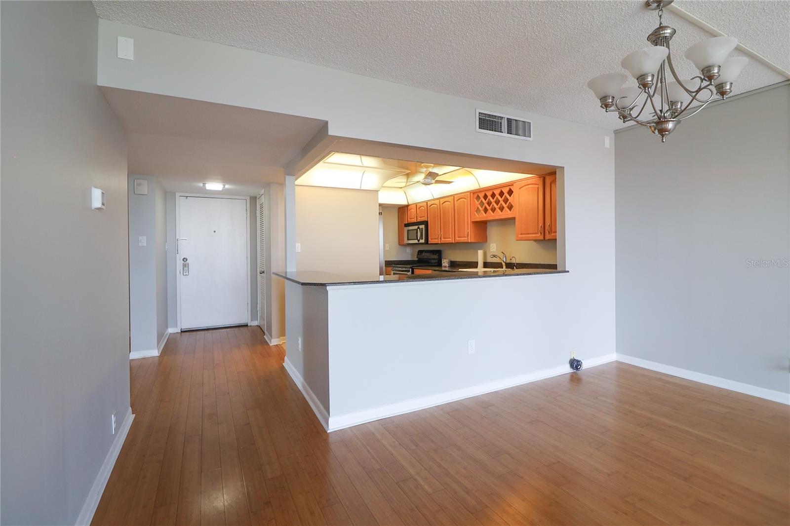 Image 10 of 28 For 7400 Sun Island Drive S 501