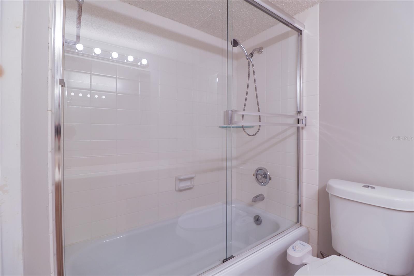 Image 21 of 28 For 7400 Sun Island Drive S 501