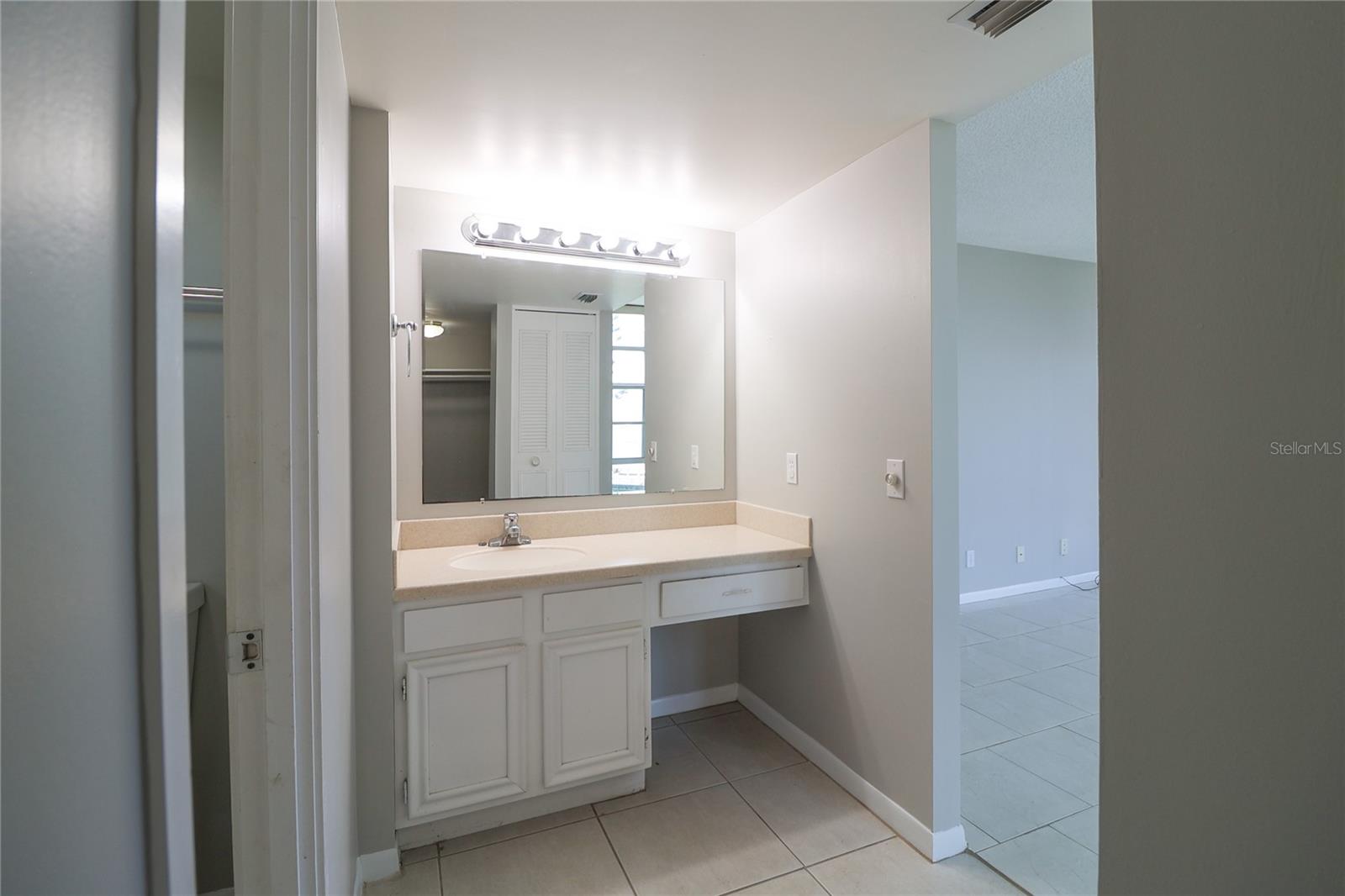 Image 23 of 28 For 7400 Sun Island Drive S 501