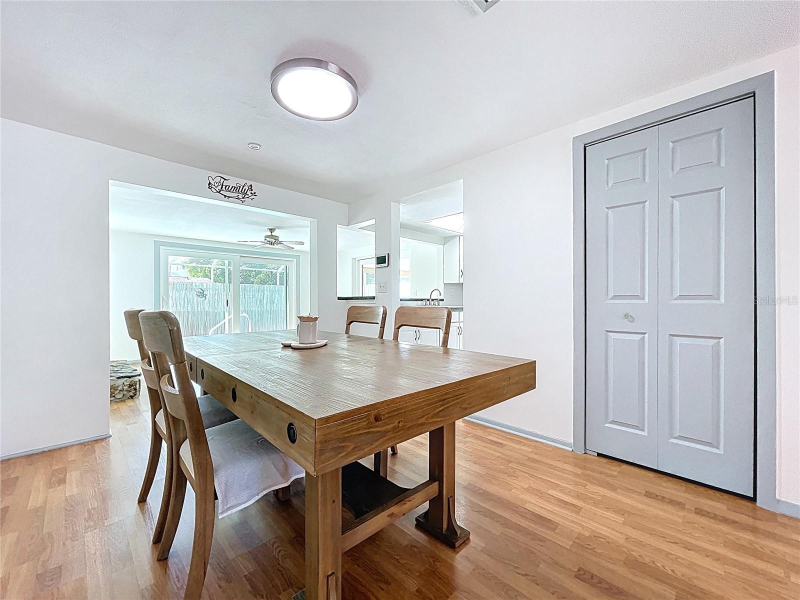 Image 21 of 70 For 7114 Mayfield Drive