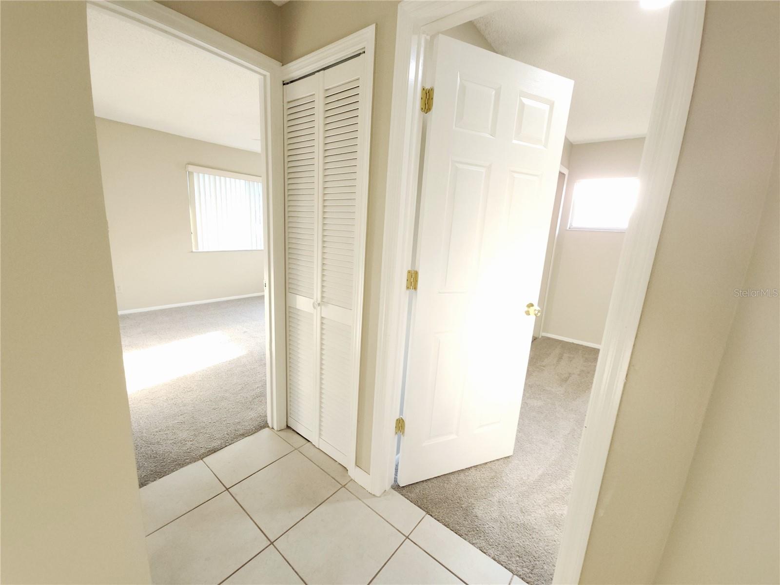 Image 34 of 52 For 1881 Lichen Lane B