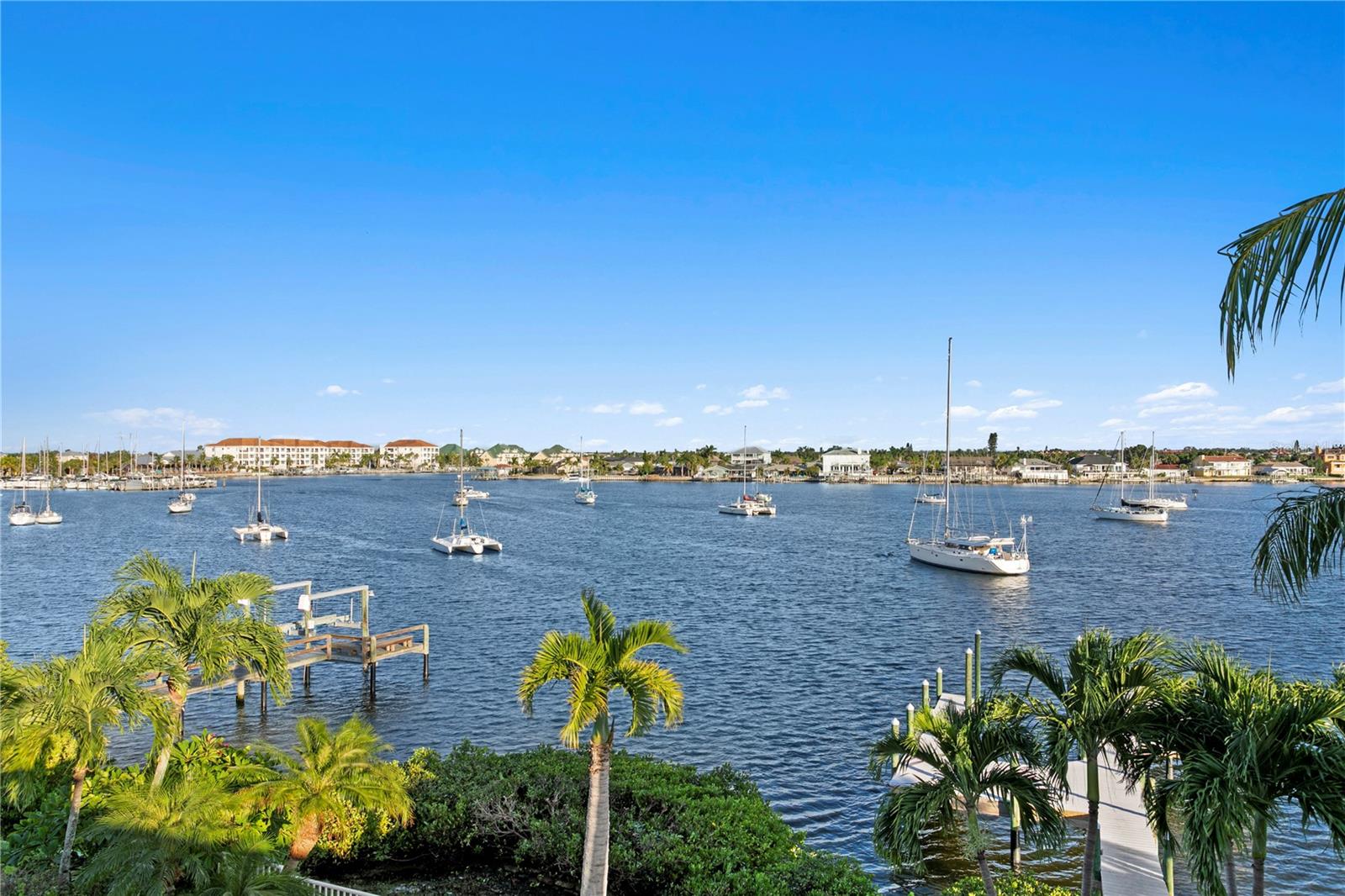 Listing photo id 47 for 6429 Rubia Circle