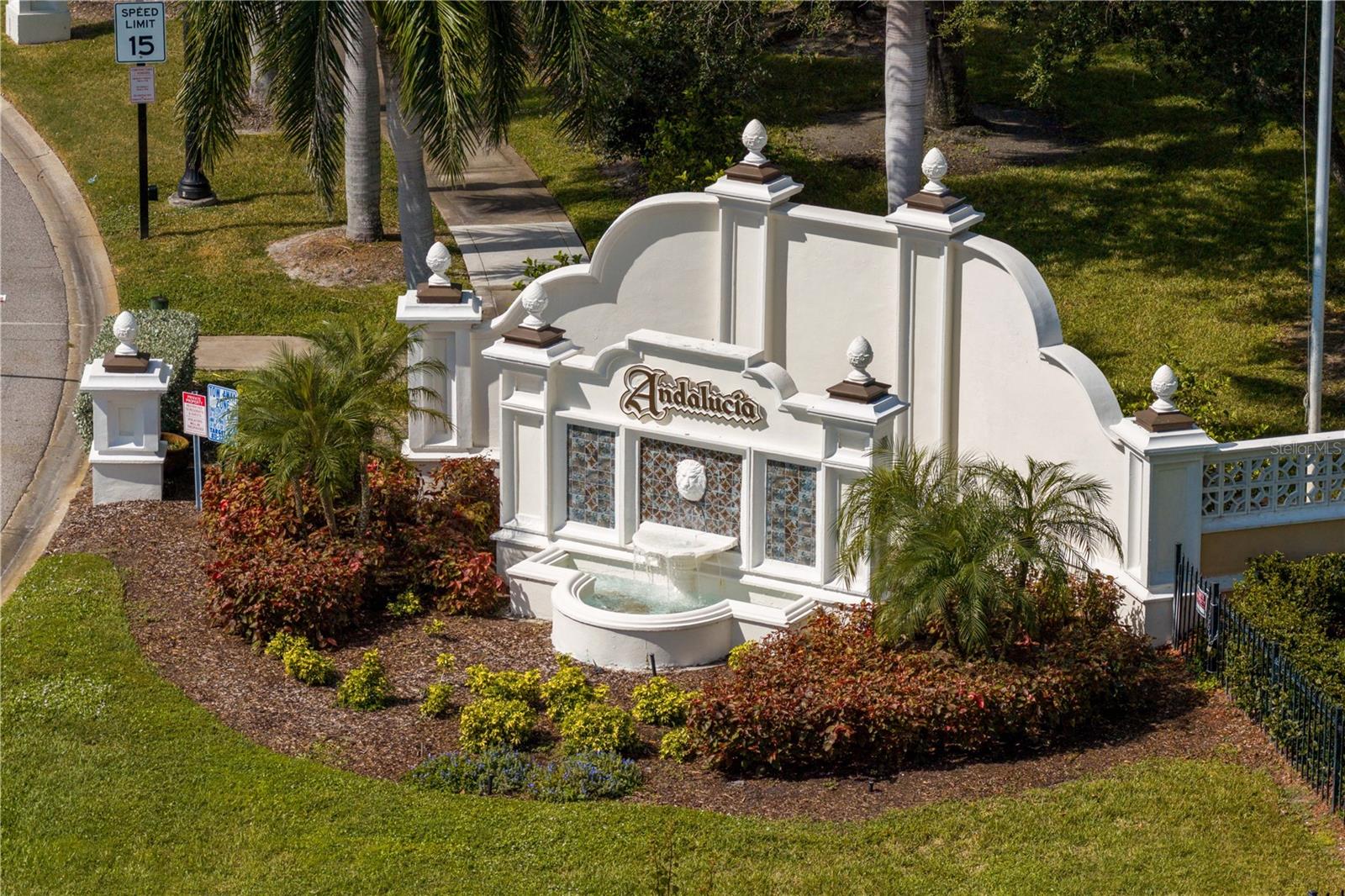 Listing photo id 51 for 6429 Rubia Circle
