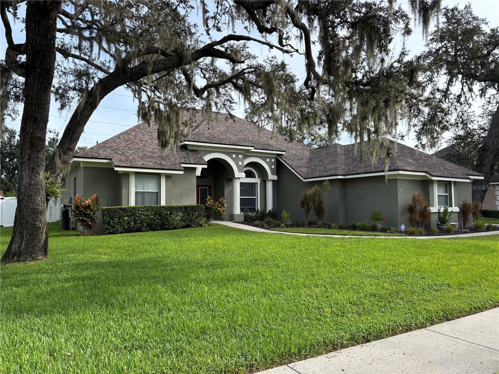 Image 2 of 49 For 4906 Sylvan Oaks Drive