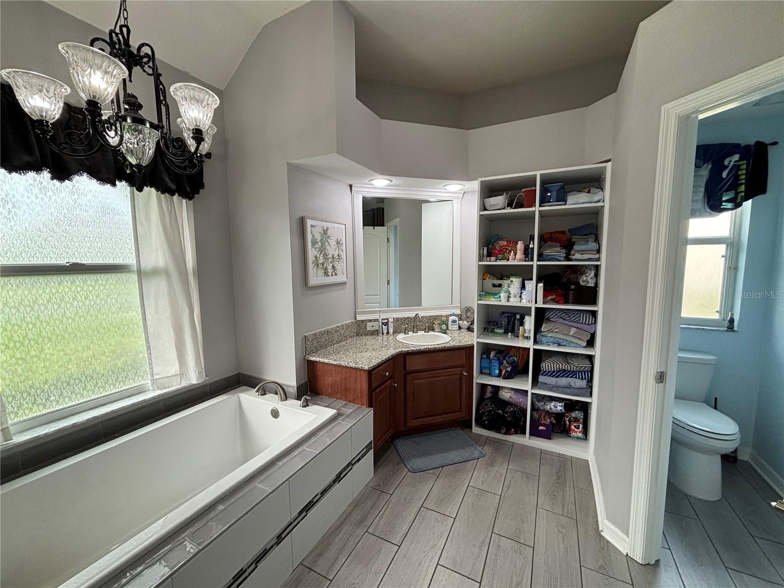 Image 33 of 49 For 4906 Sylvan Oaks Drive