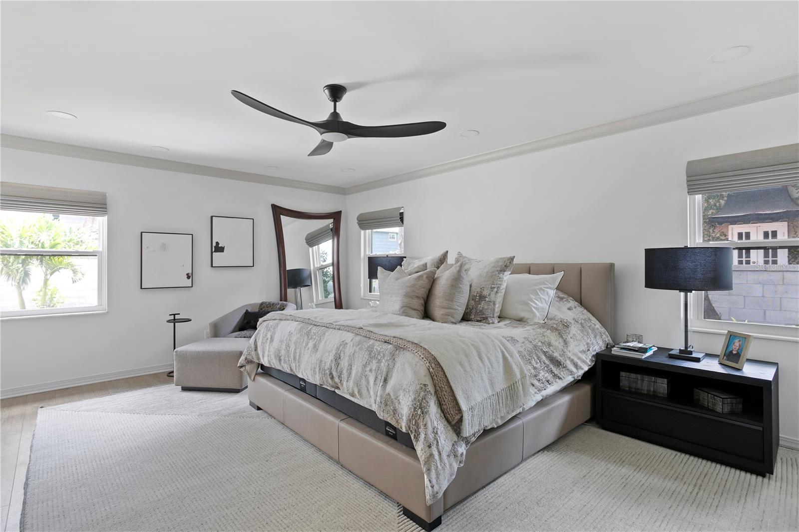 Image 40 of 43 For 4708 Neptune Street