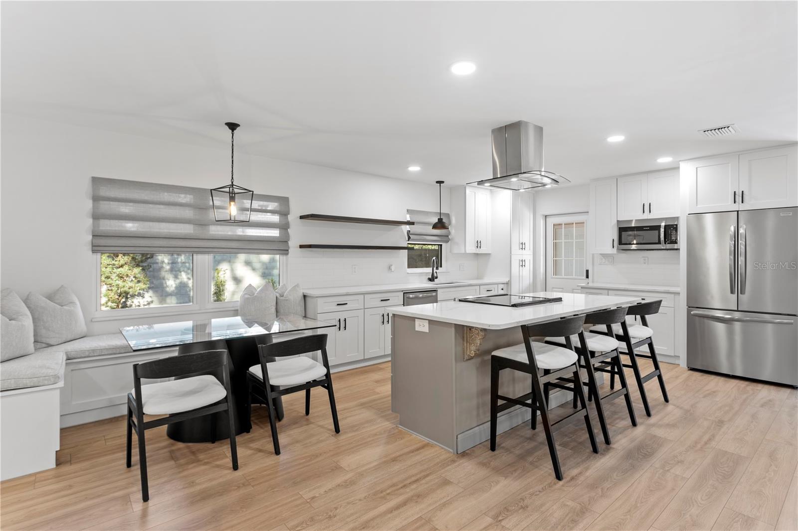 Image 9 of 43 For 4708 Neptune Street