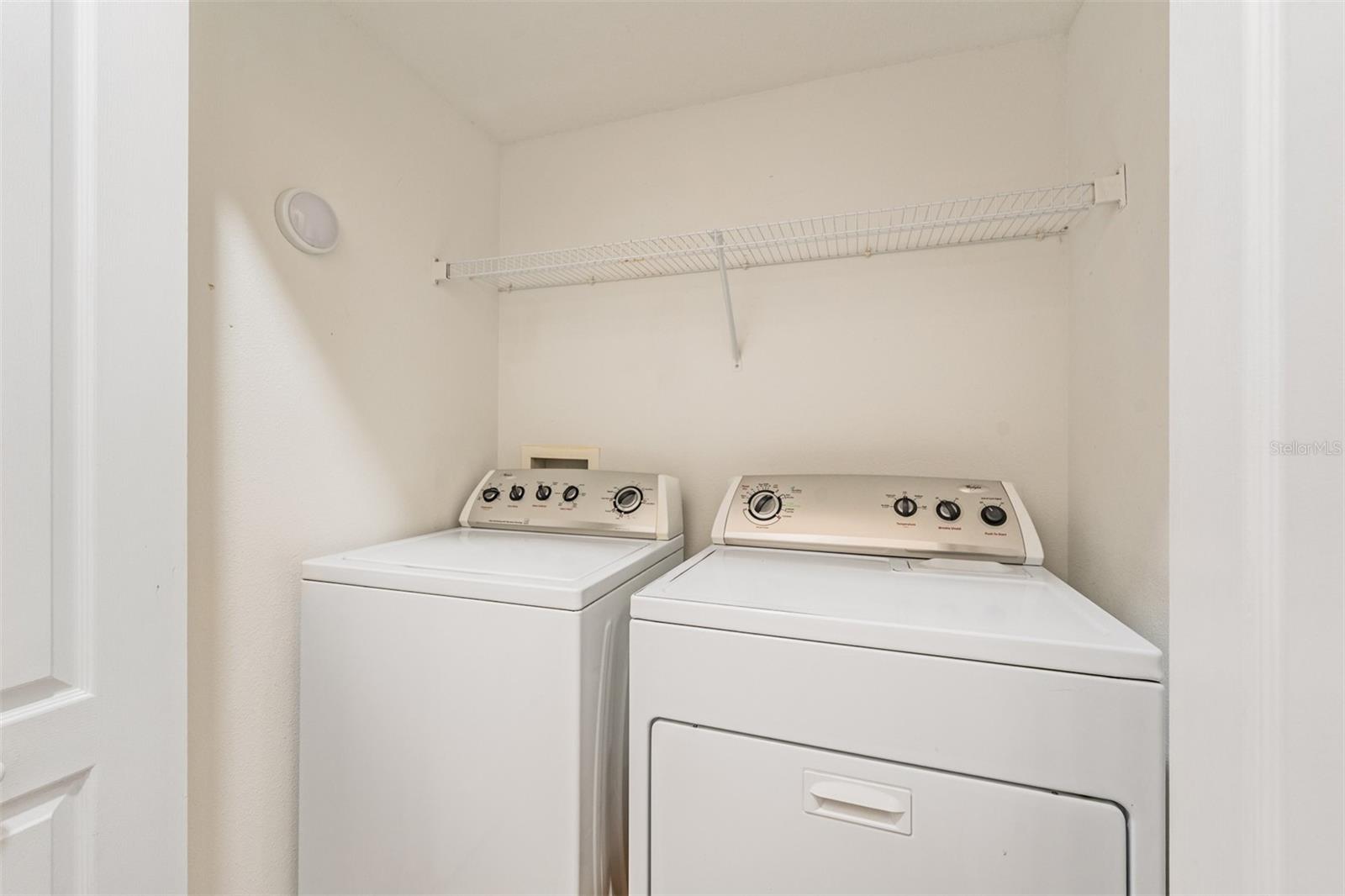 Image 16 of 22 For 15848 Fishhawk Falls Drive