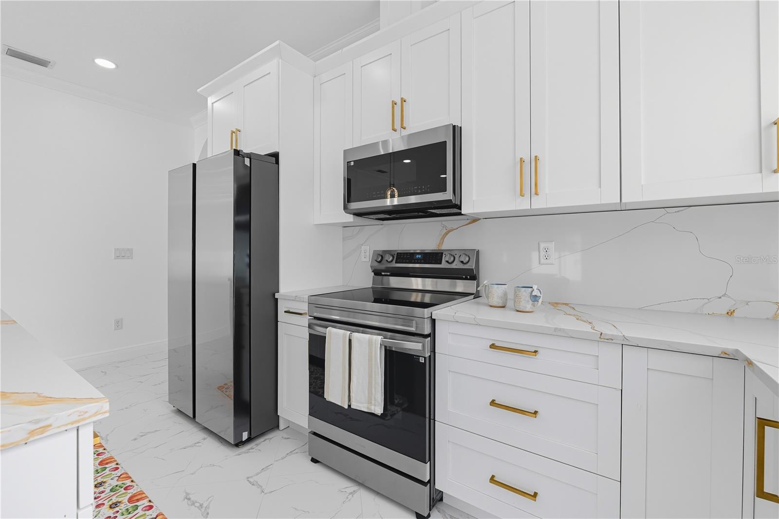 Image 31 of 70 For 8424 16th Street