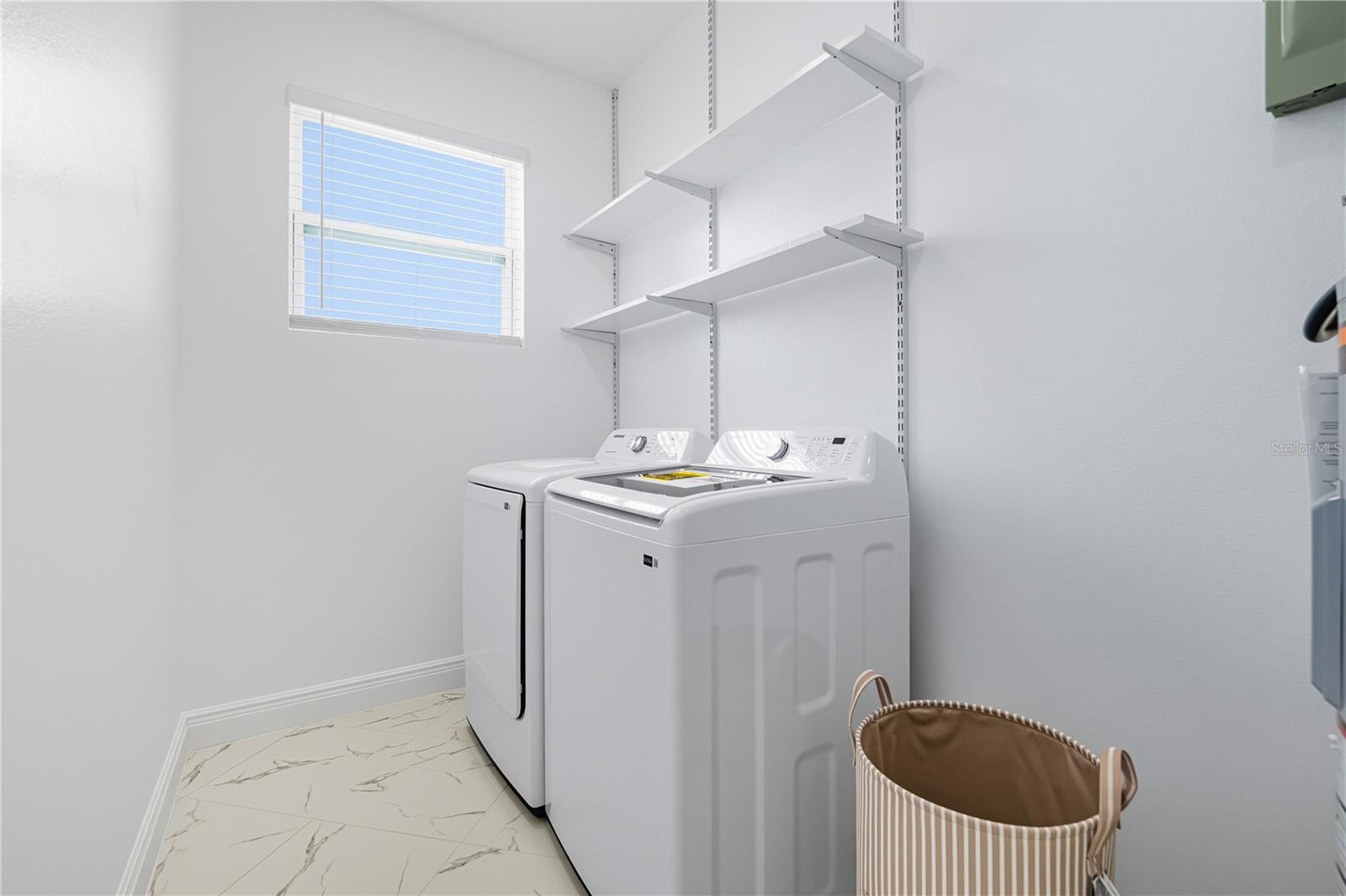 Image 39 of 70 For 8424 16th Street