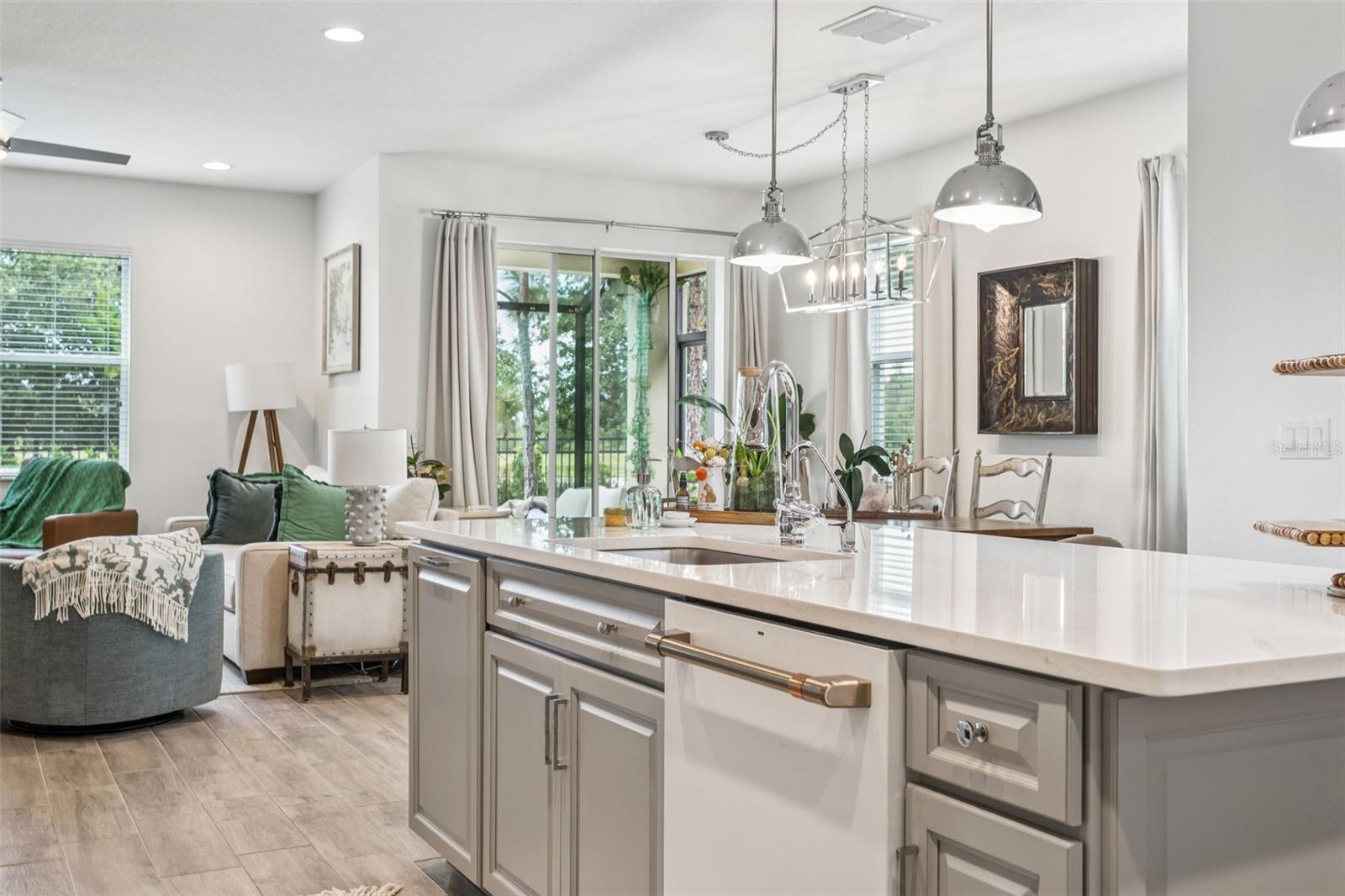 Image 10 of 43 For 29869 Southwell Lane