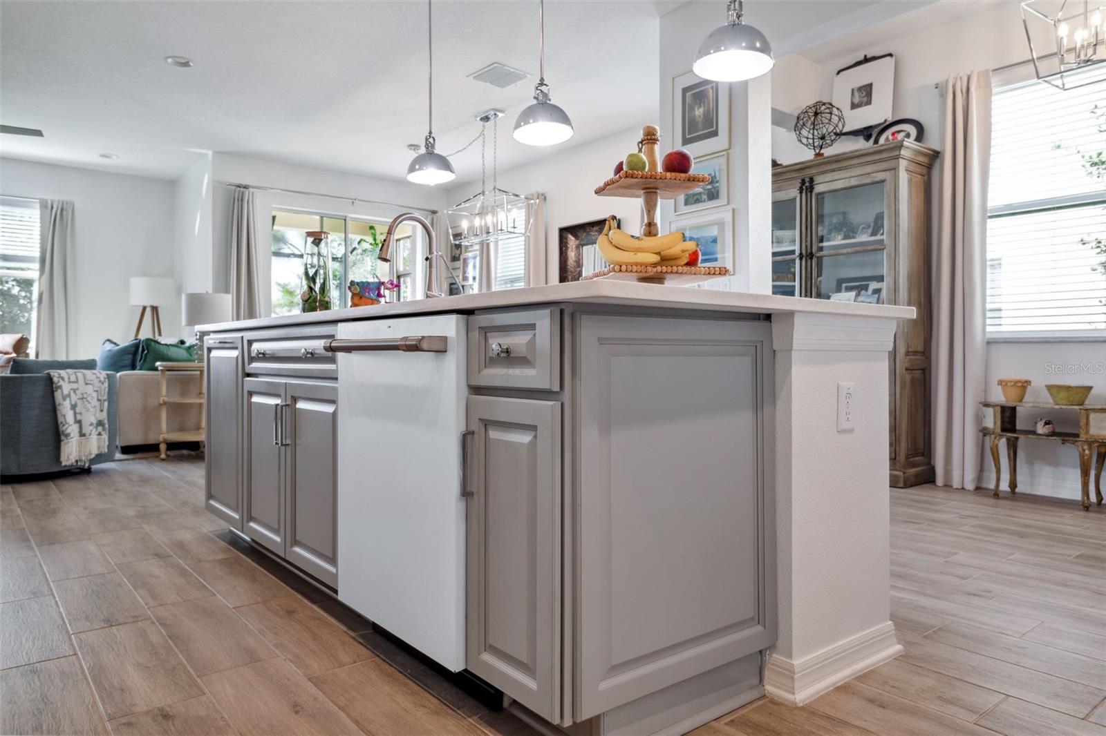 Image 11 of 43 For 29869 Southwell Lane