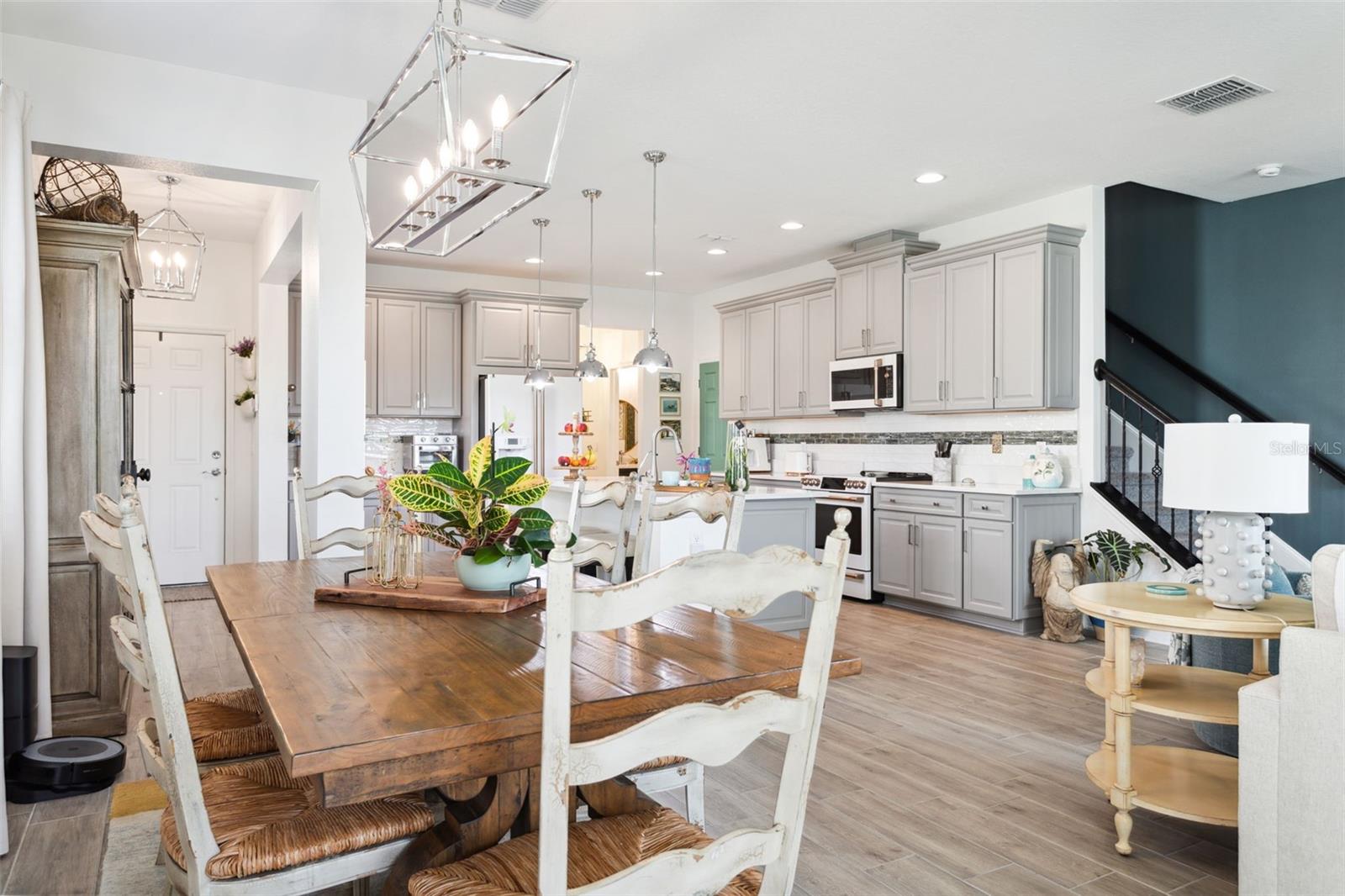 Image 14 of 43 For 29869 Southwell Lane