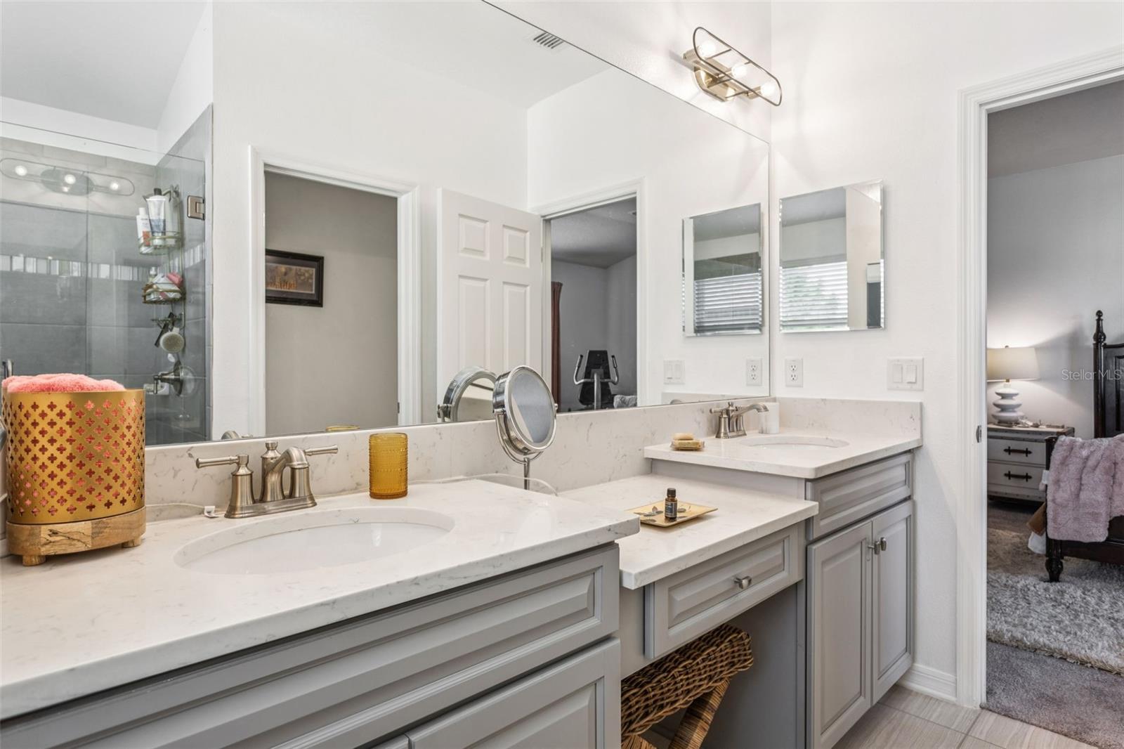Image 28 of 43 For 29869 Southwell Lane
