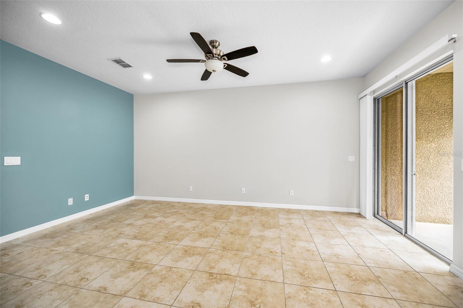 Image 11 of 40 For 504 Cabernet Way