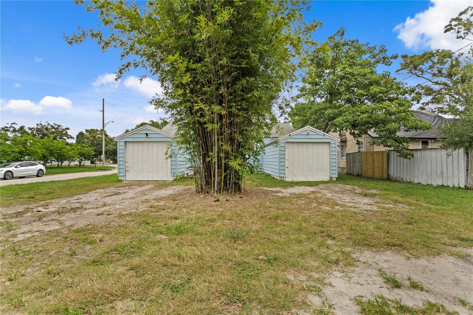 Image 27 of 29 For 4762 Haines Road N